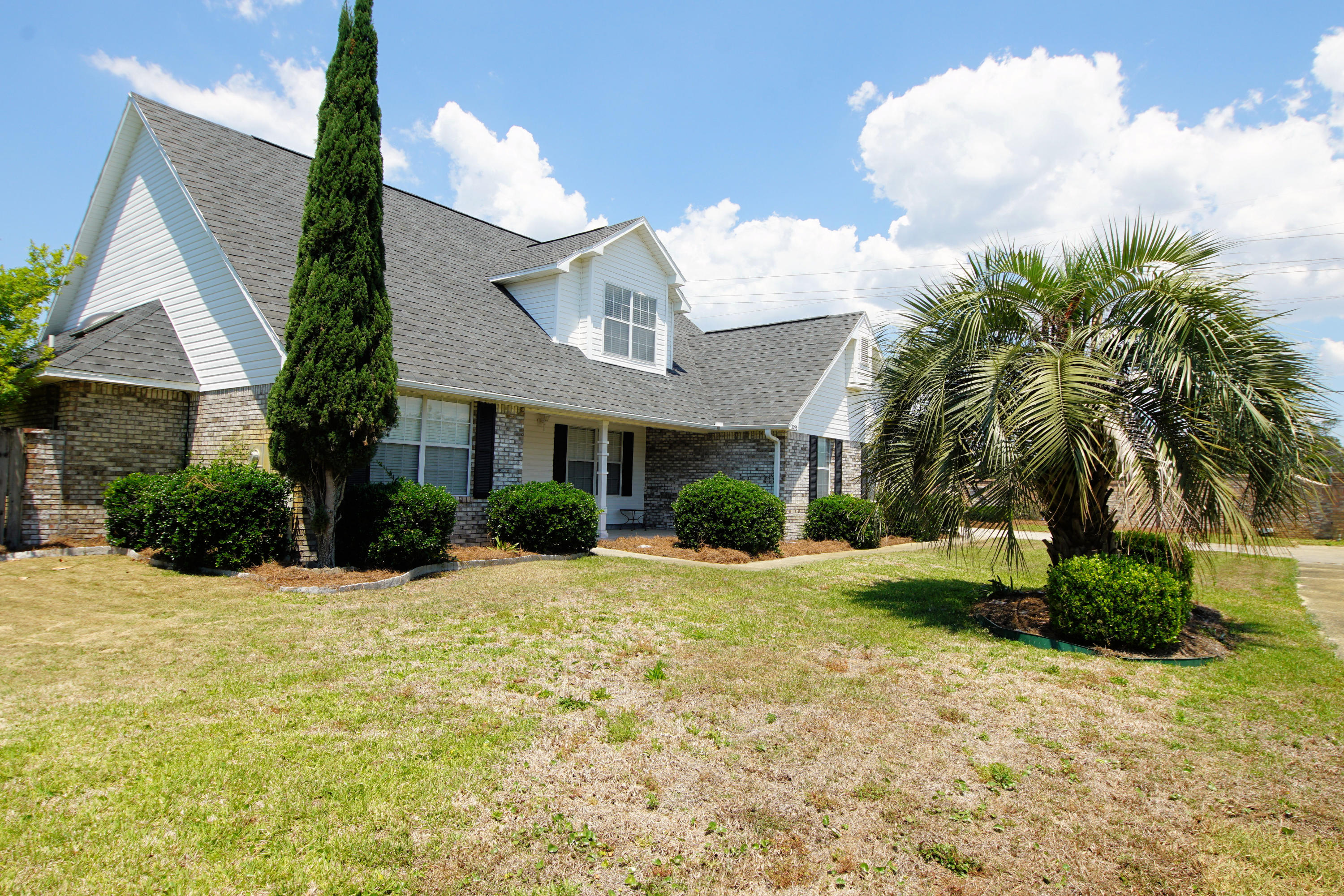 PRITCHARD POINT - Residential