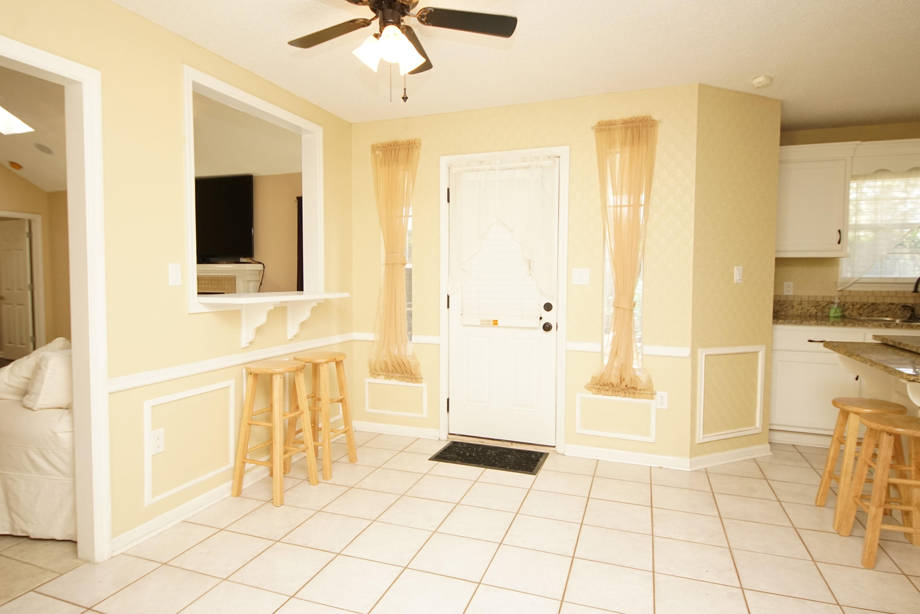 PRITCHARD POINT - Residential