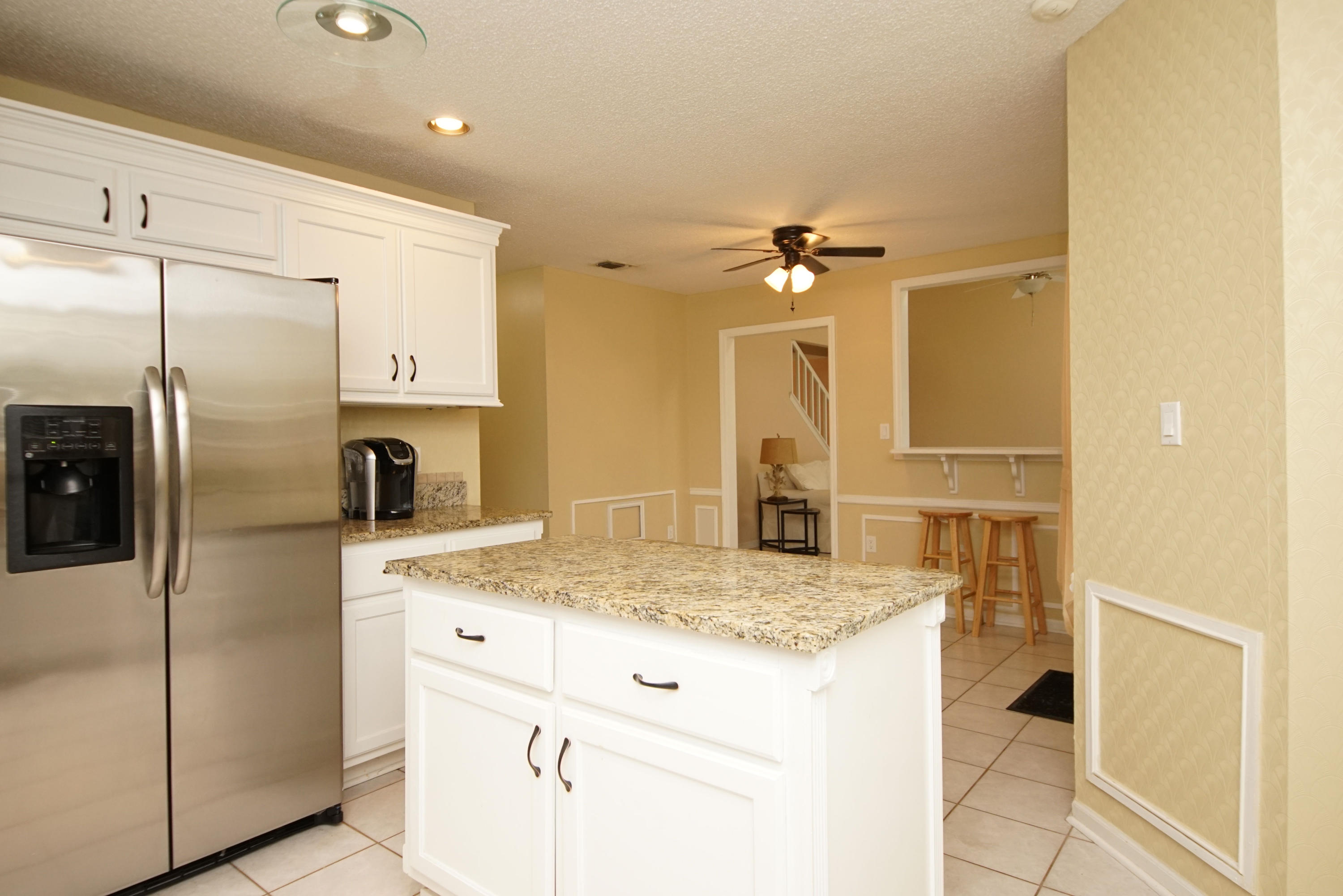 PRITCHARD POINT - Residential