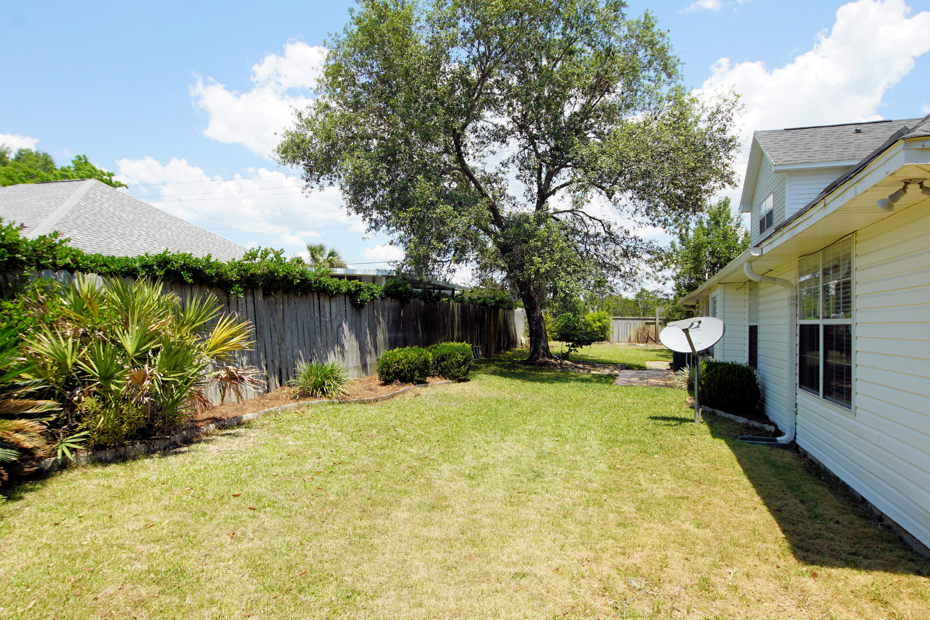 PRITCHARD POINT - Residential