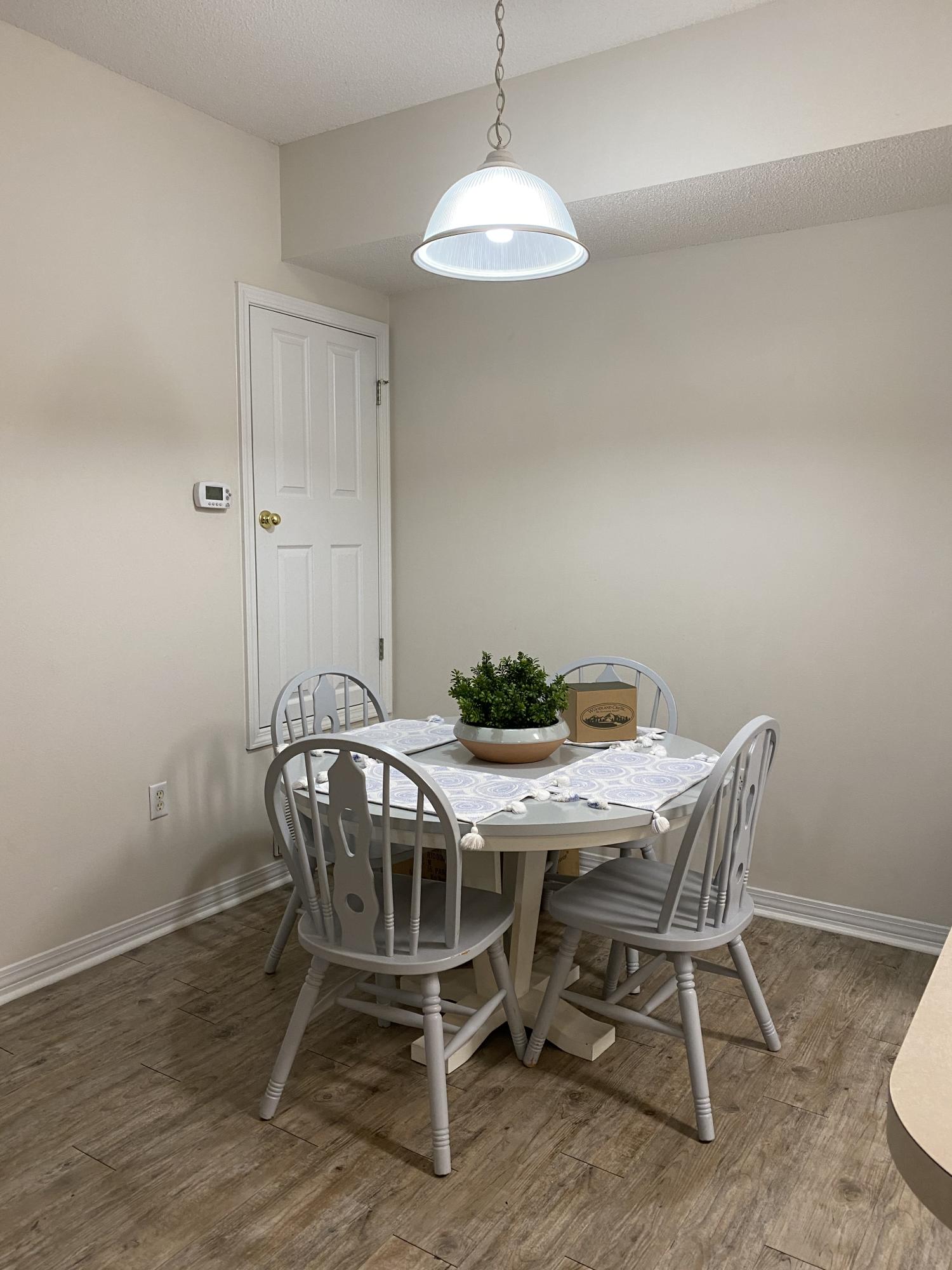 THE OAKS AT NICEVILLE PH I - Residential Lease