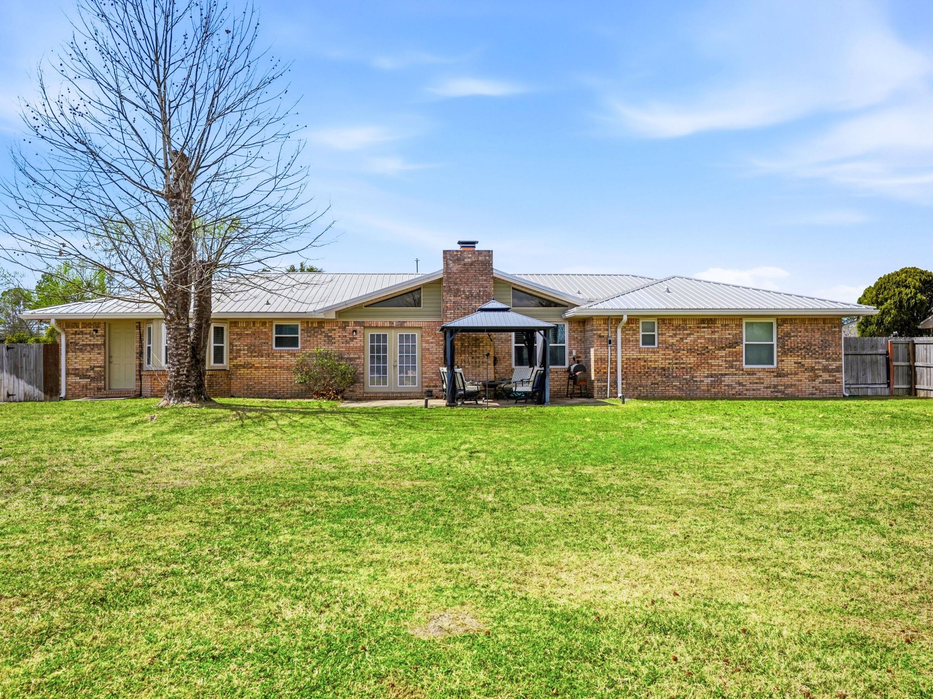 BINGOOSE ESTATES UNIT 1 - Residential