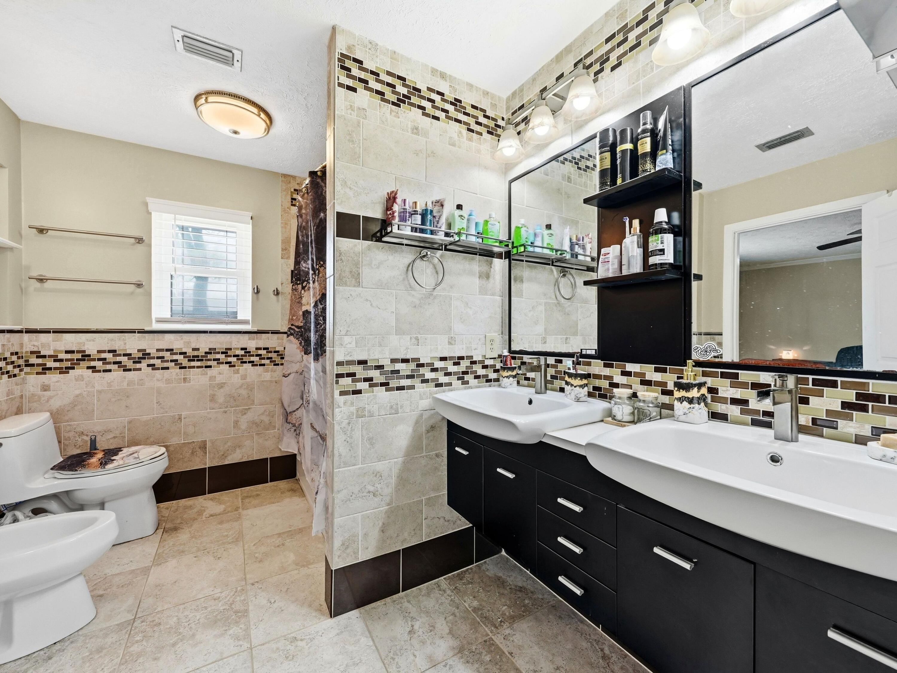 BINGOOSE ESTATES UNIT 1 - Residential