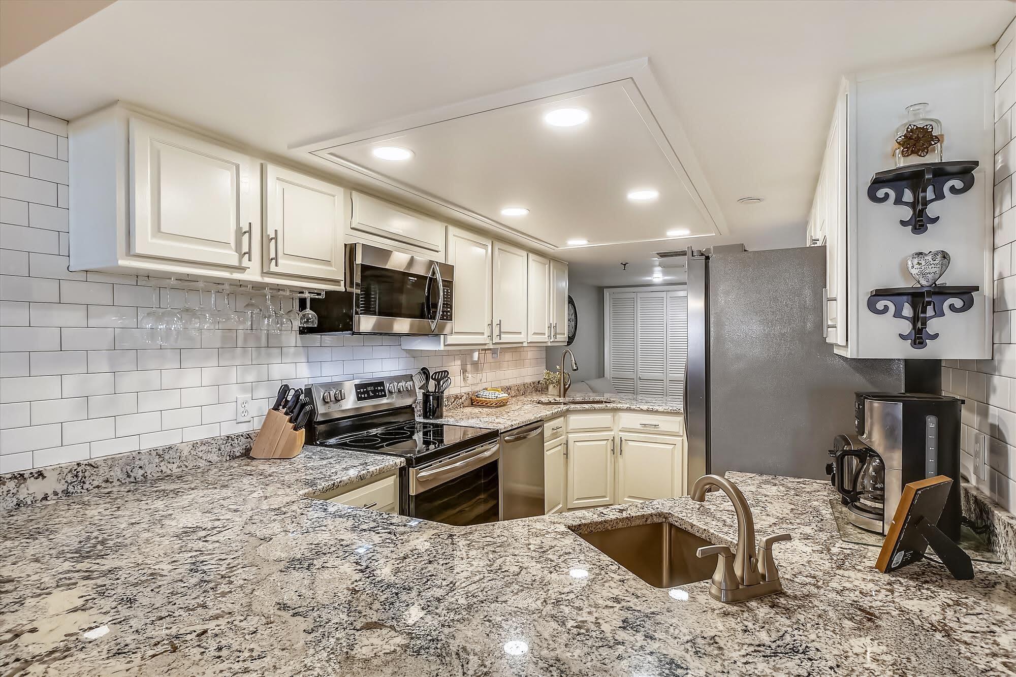 INLET REEF CLUB CONDO - Residential