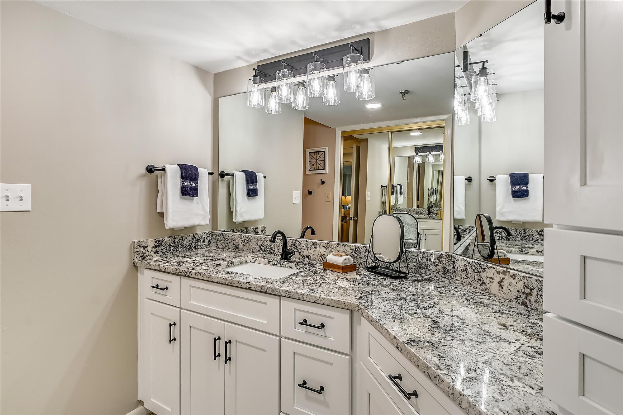 INLET REEF CLUB CONDO - Residential