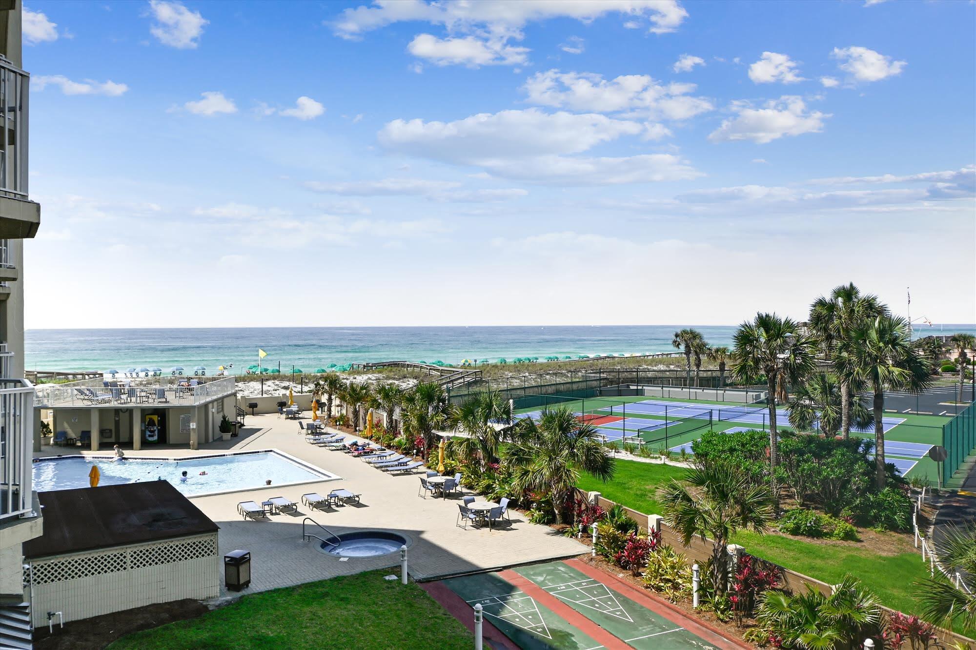 INLET REEF CLUB CONDO - Residential