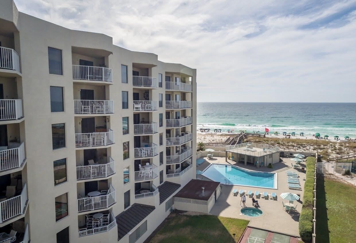 INLET REEF CLUB CONDO - Residential