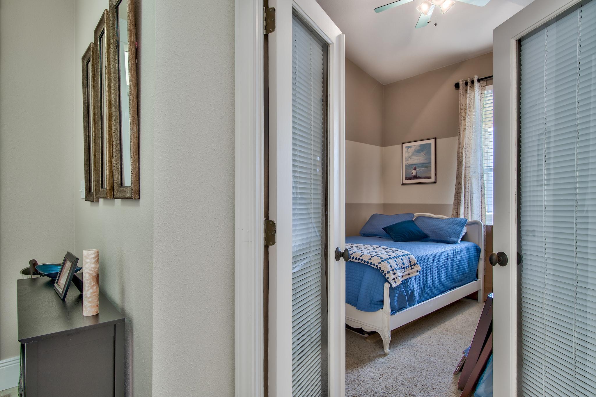 TOPSAIL VILLAGE - Residential
