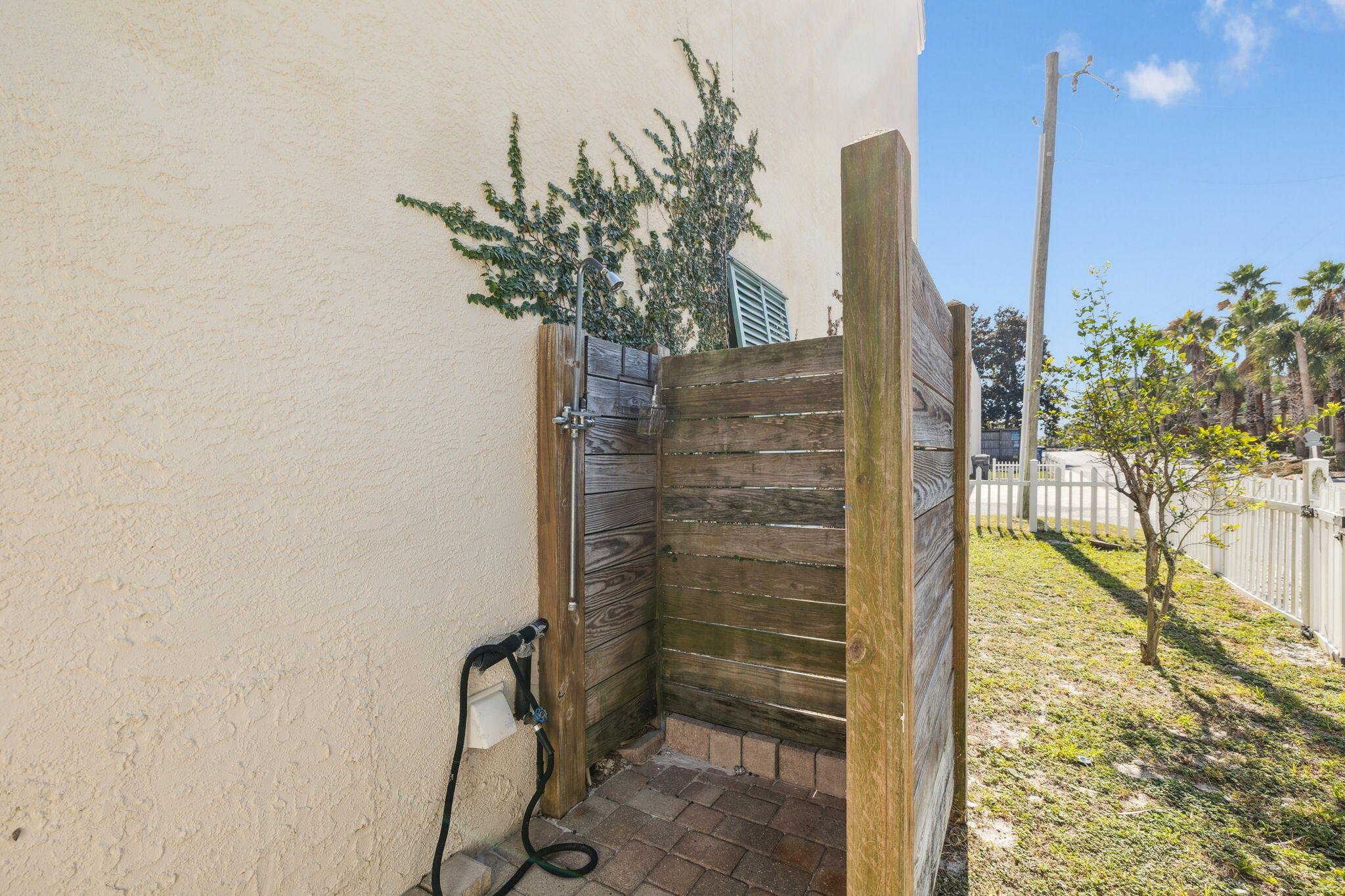 BEACHWALK T/H - Residential