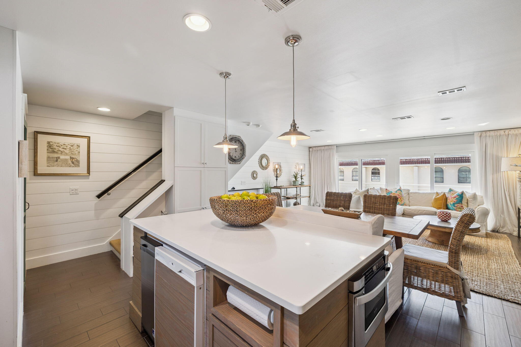 BEACHWALK T/H - Residential