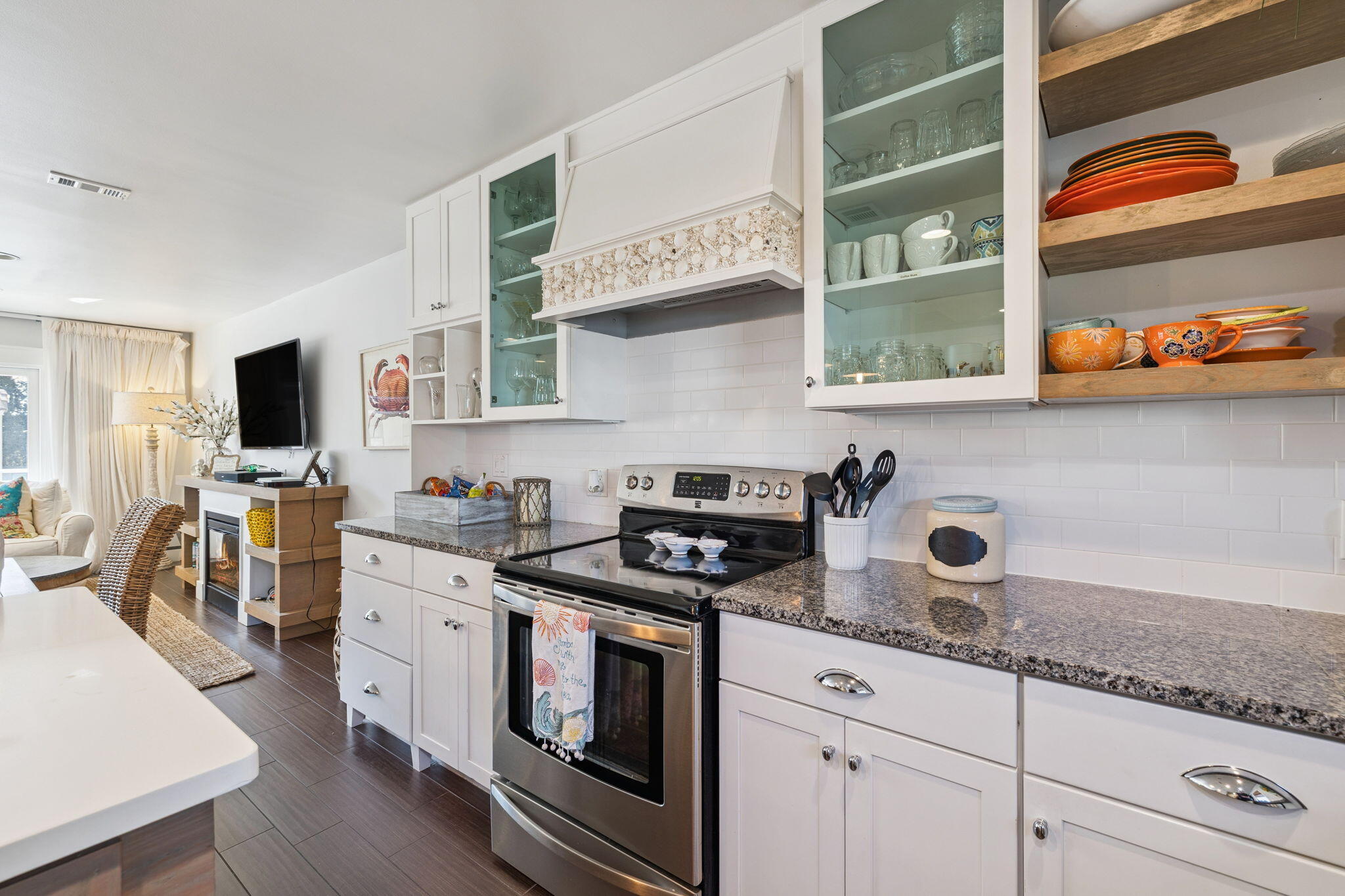 BEACHWALK T/H - Residential