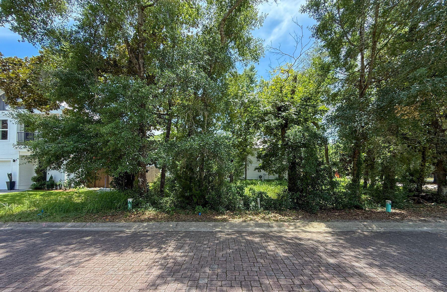 SACRED OAKS PH 2 - Land