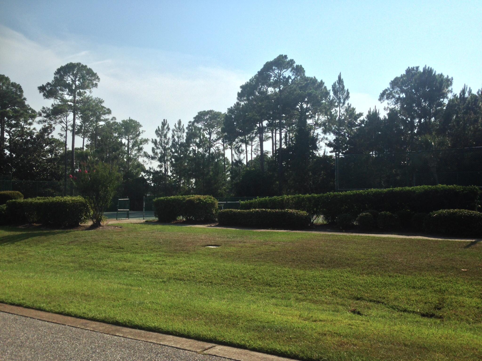 PELICAN BAY S/D - Land