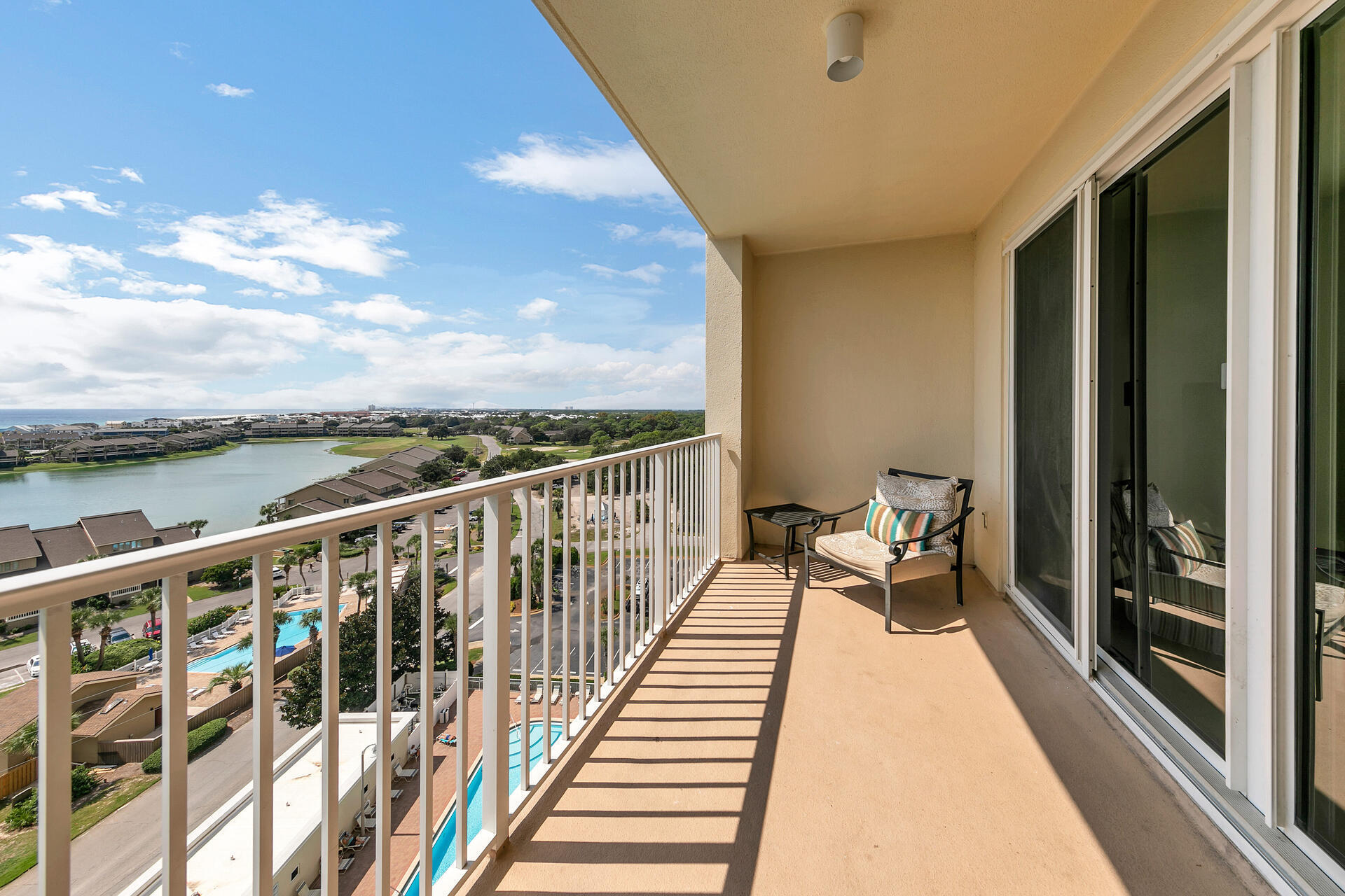 ARIEL DUNES II - Residential