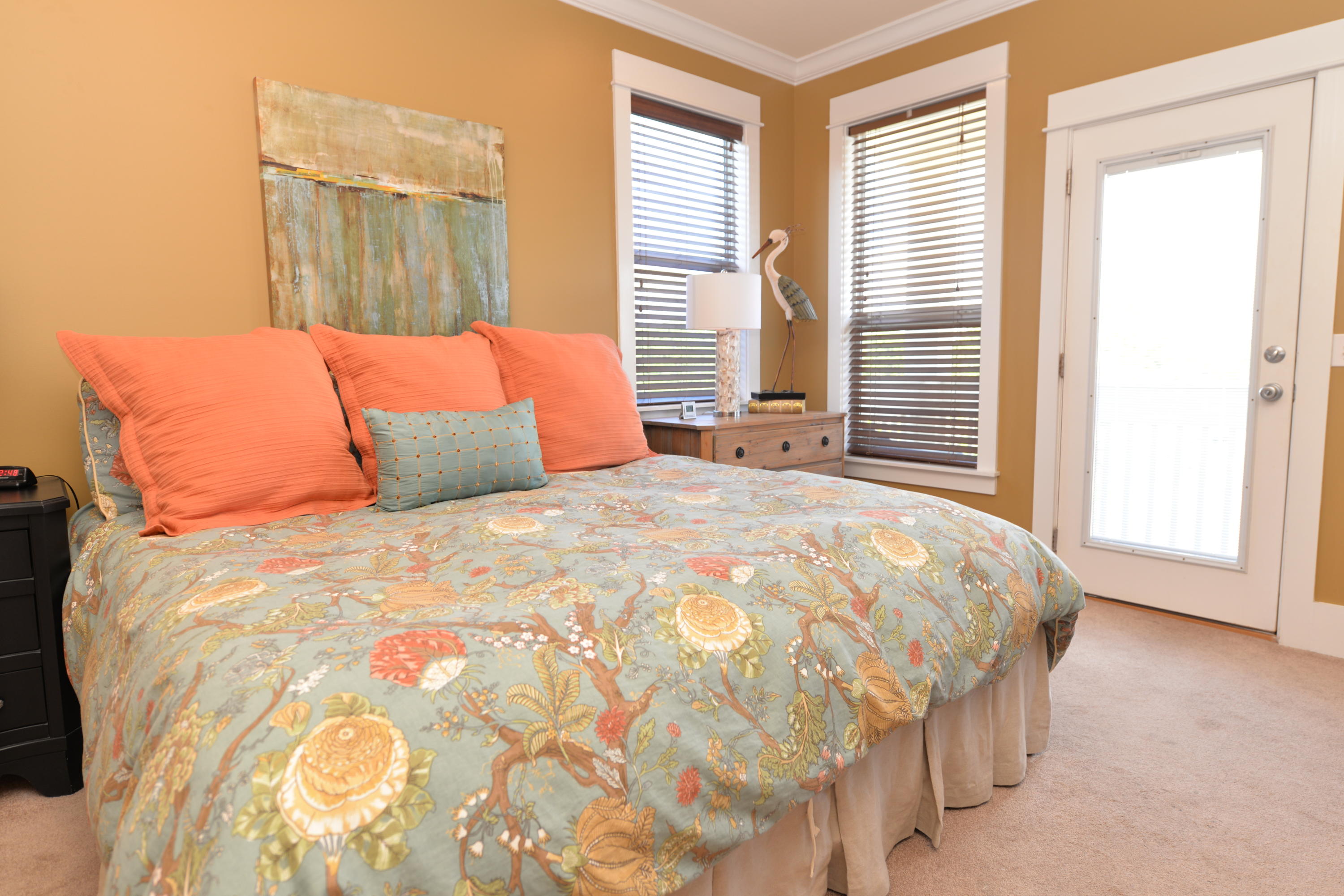 EMERALD WATERS VILLAGE - Residential