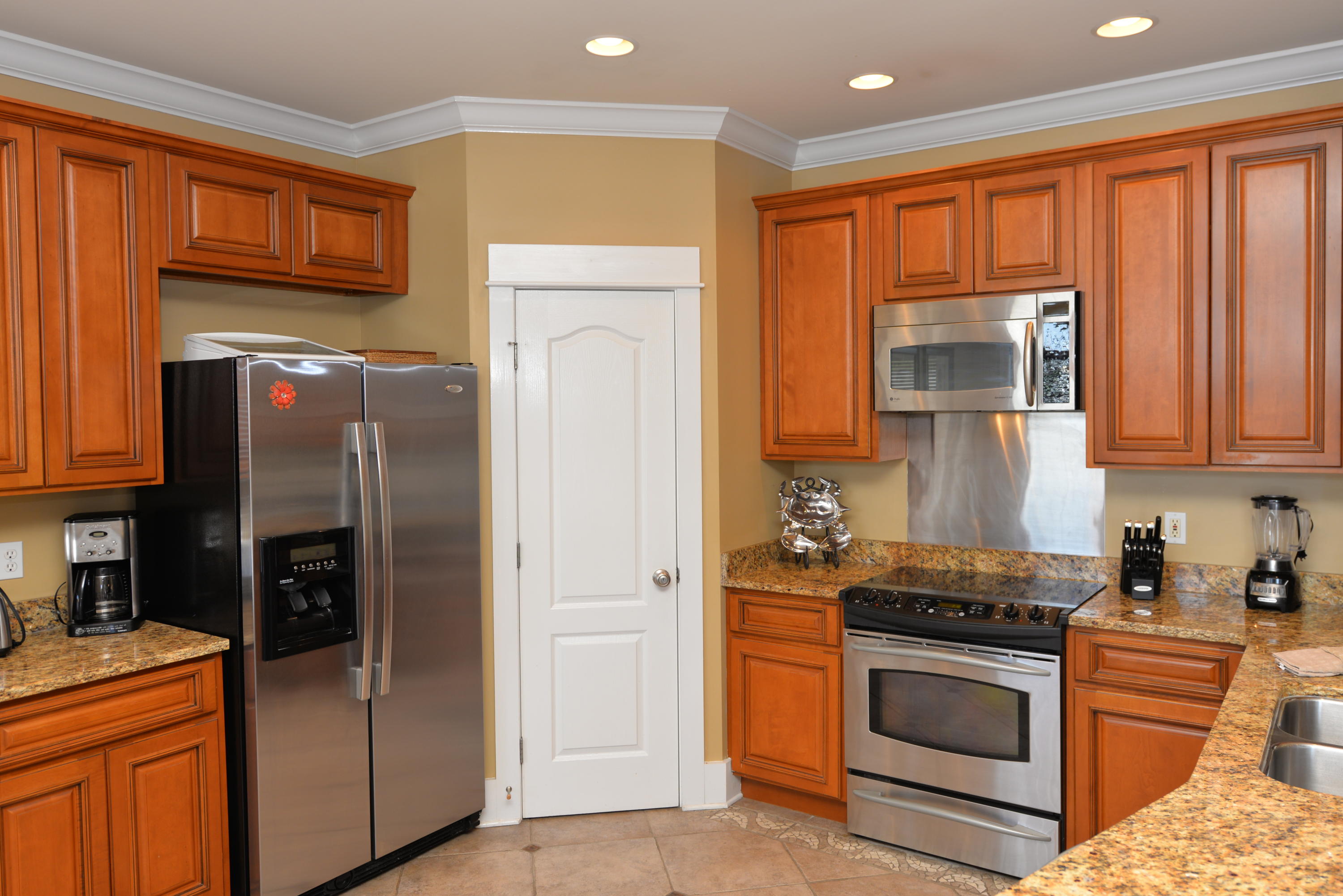 EMERALD WATERS VILLAGE - Residential