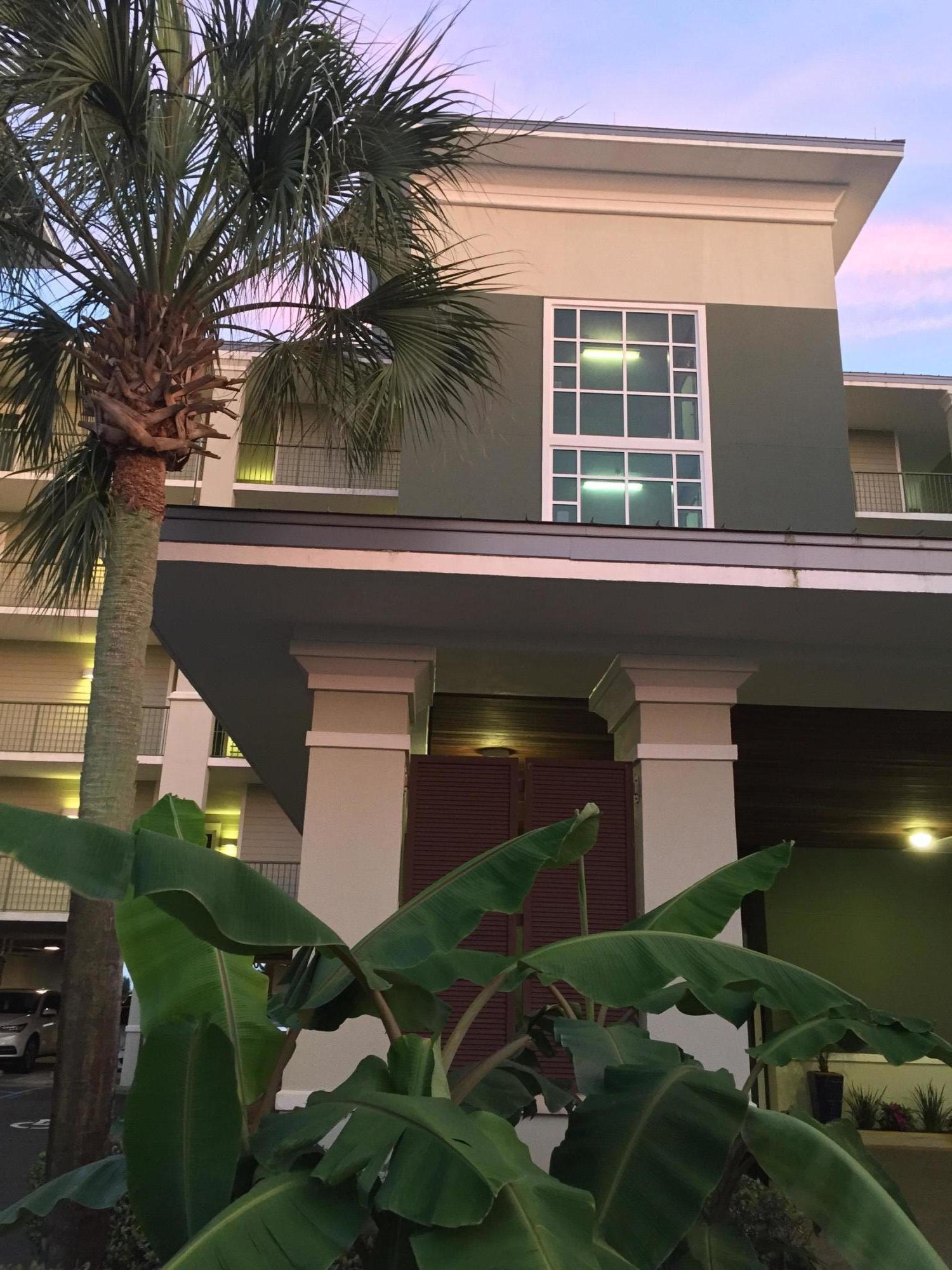 Pier 23 2 Navarre Landing Condominiums - Residential