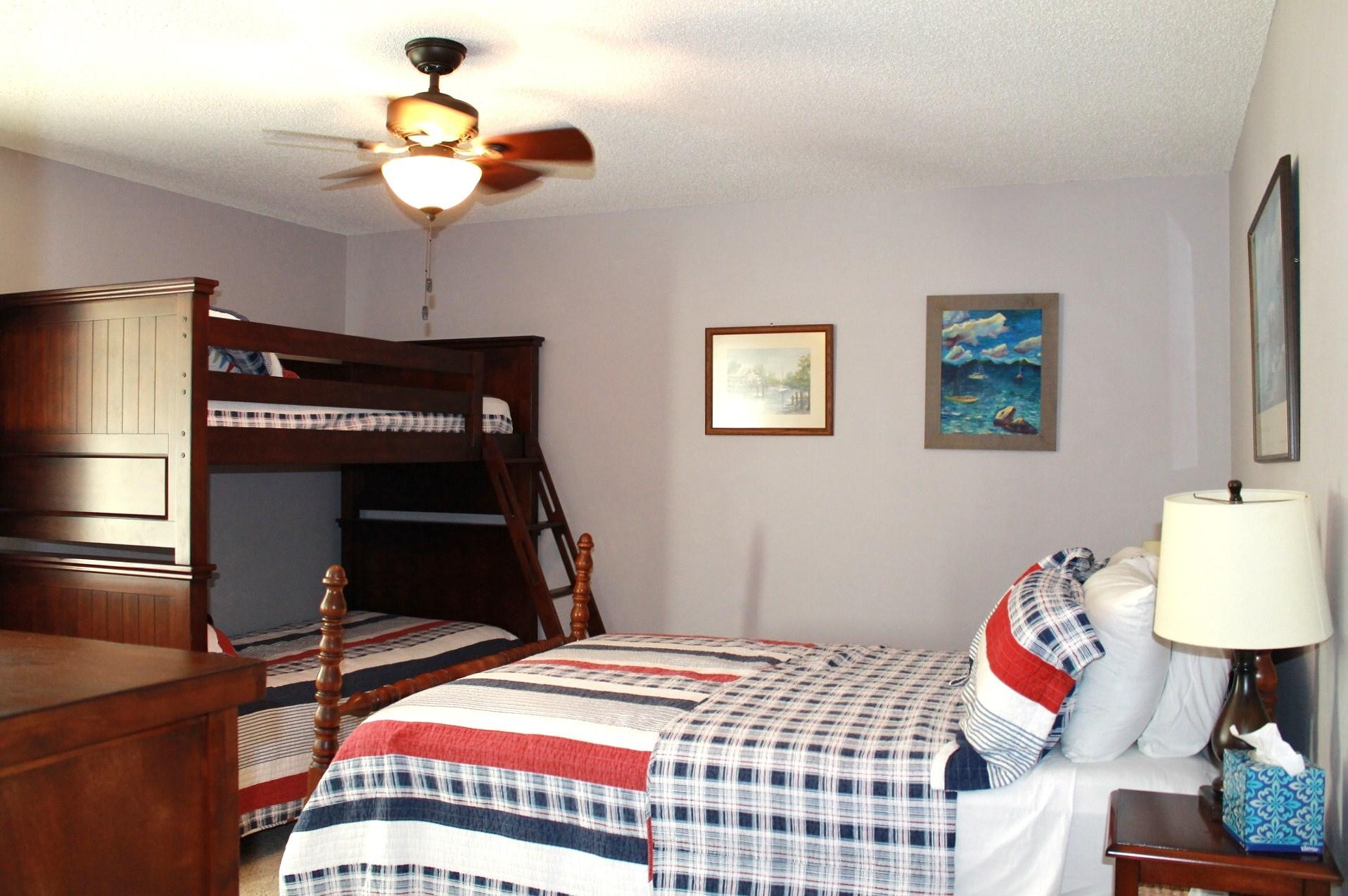 VALPARAISO PINECREST 6 - Residential