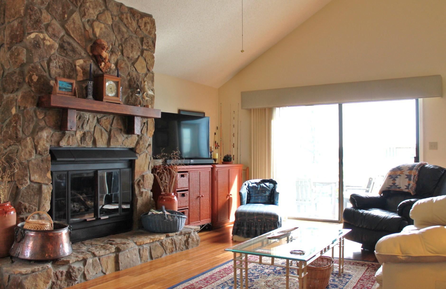 VALPARAISO PINECREST 6 - Residential