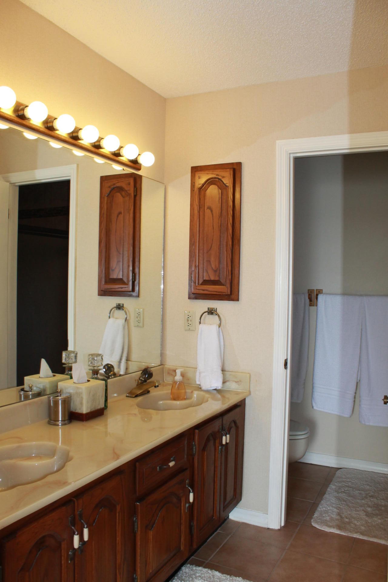 VALPARAISO PINECREST 6 - Residential