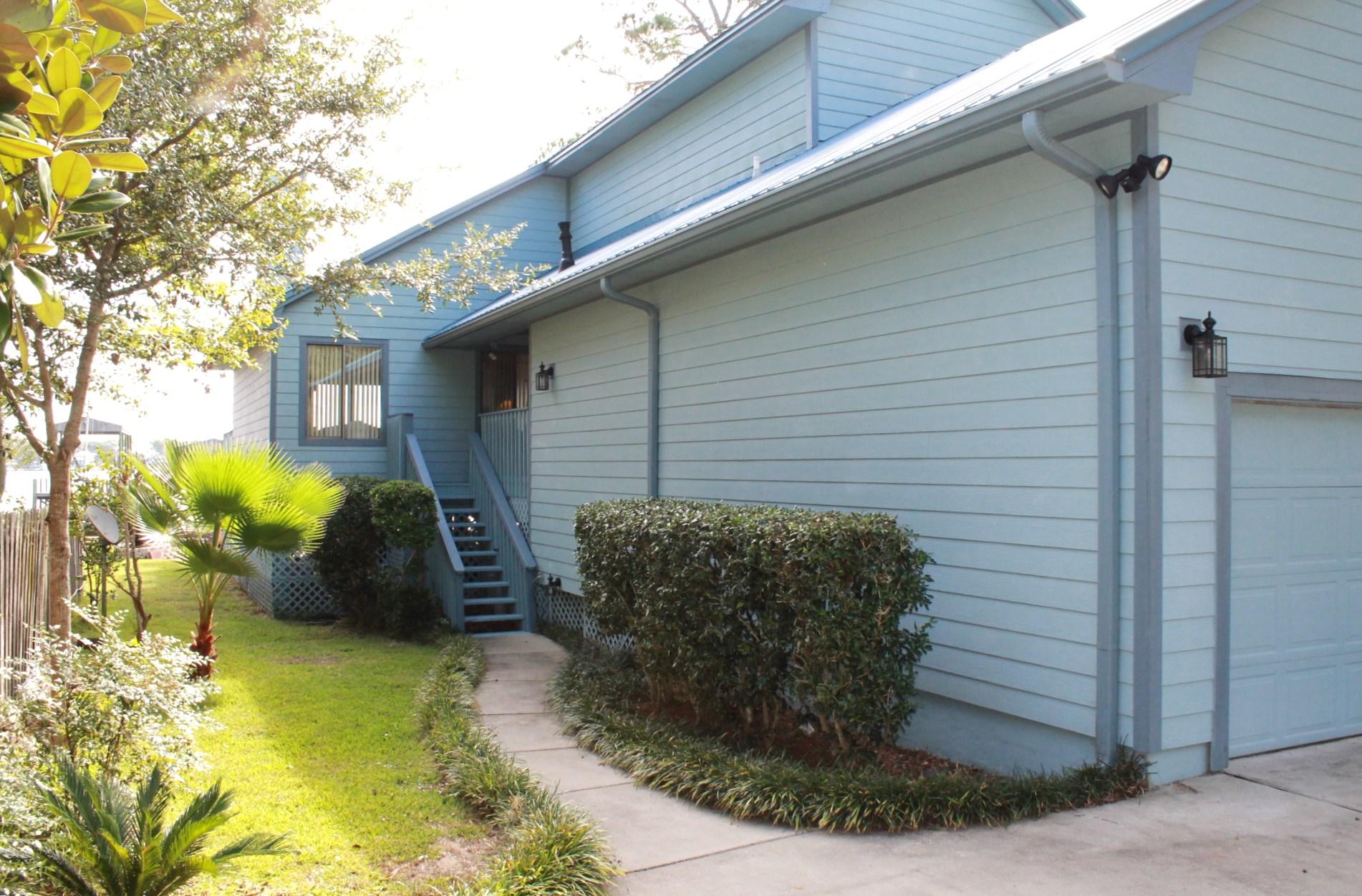 VALPARAISO PINECREST 6 - Residential