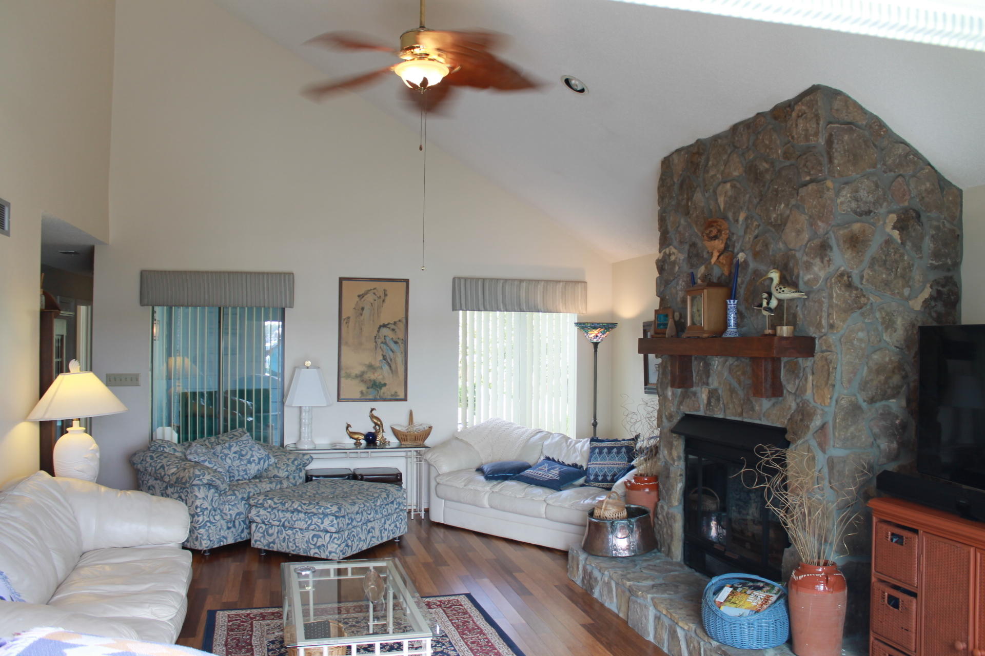 VALPARAISO PINECREST 6 - Residential