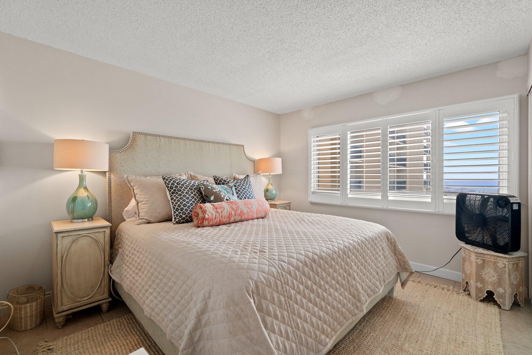 PINNACLE PORT - Residential