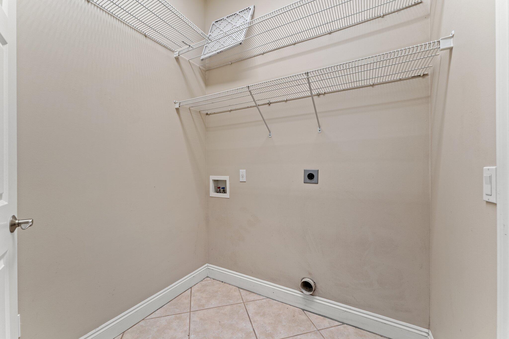 PINNACLE PORT - Residential