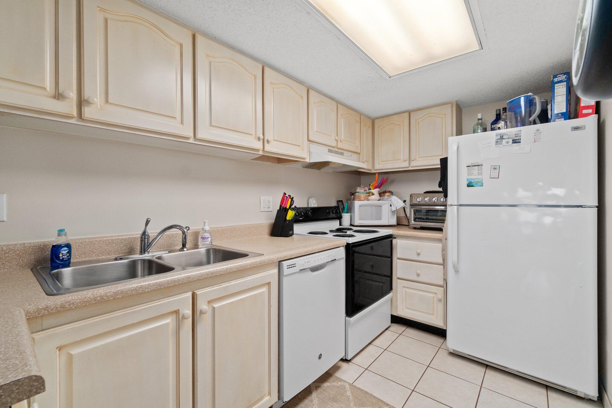 PINNACLE PORT - Residential