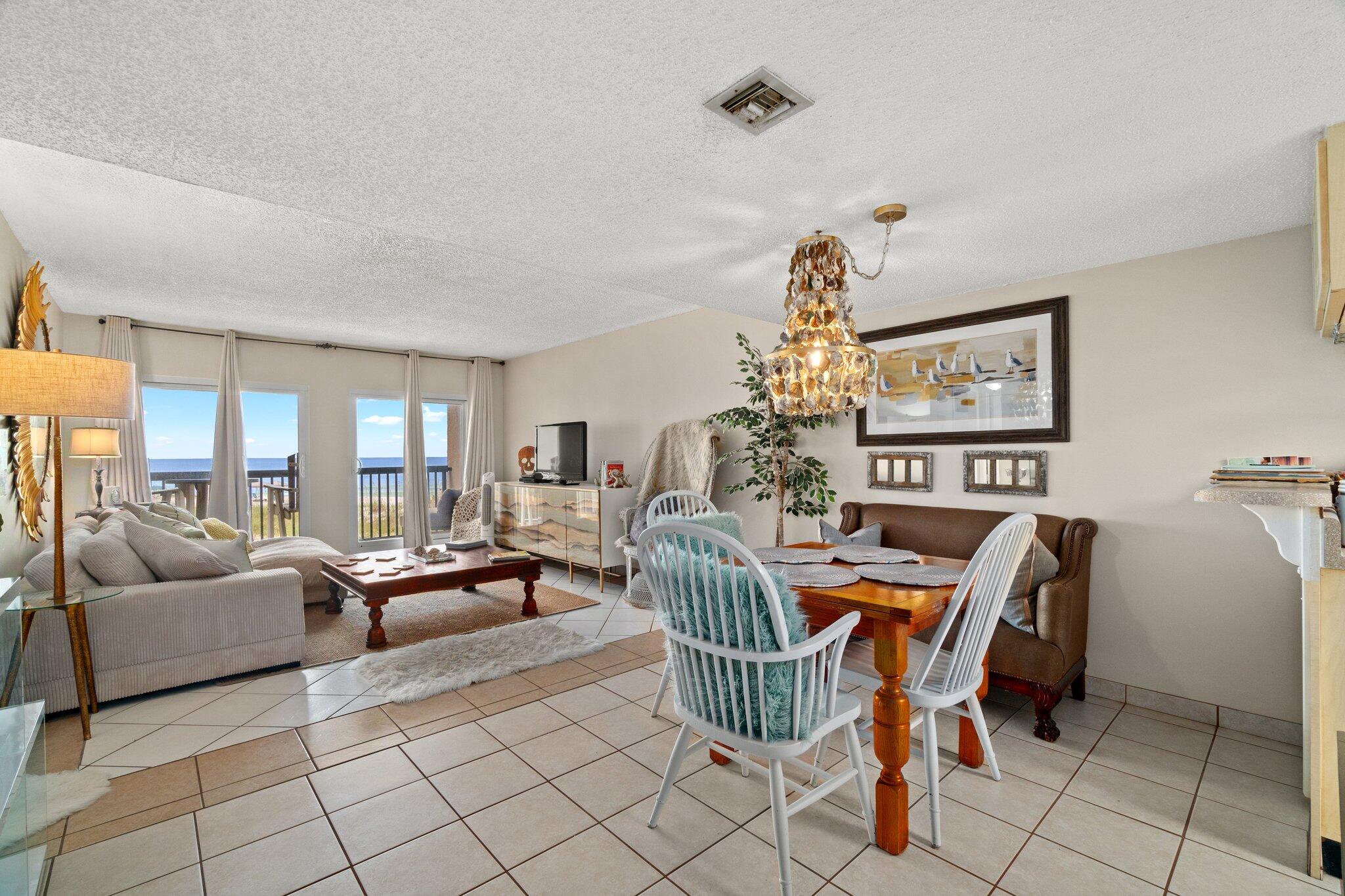 PINNACLE PORT - Residential