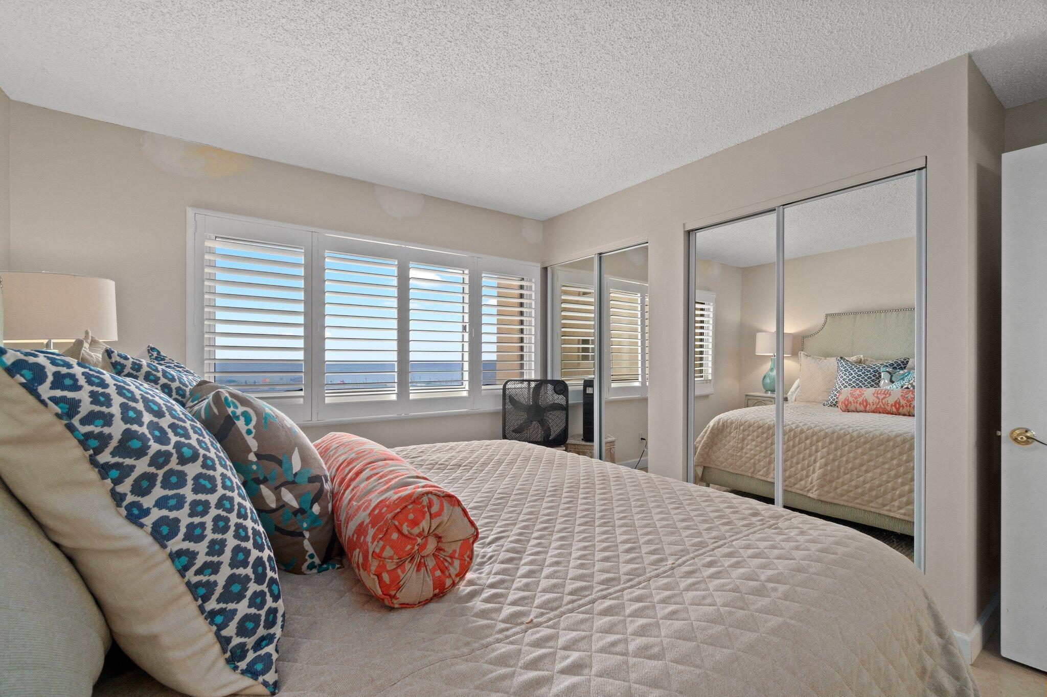 PINNACLE PORT - Residential