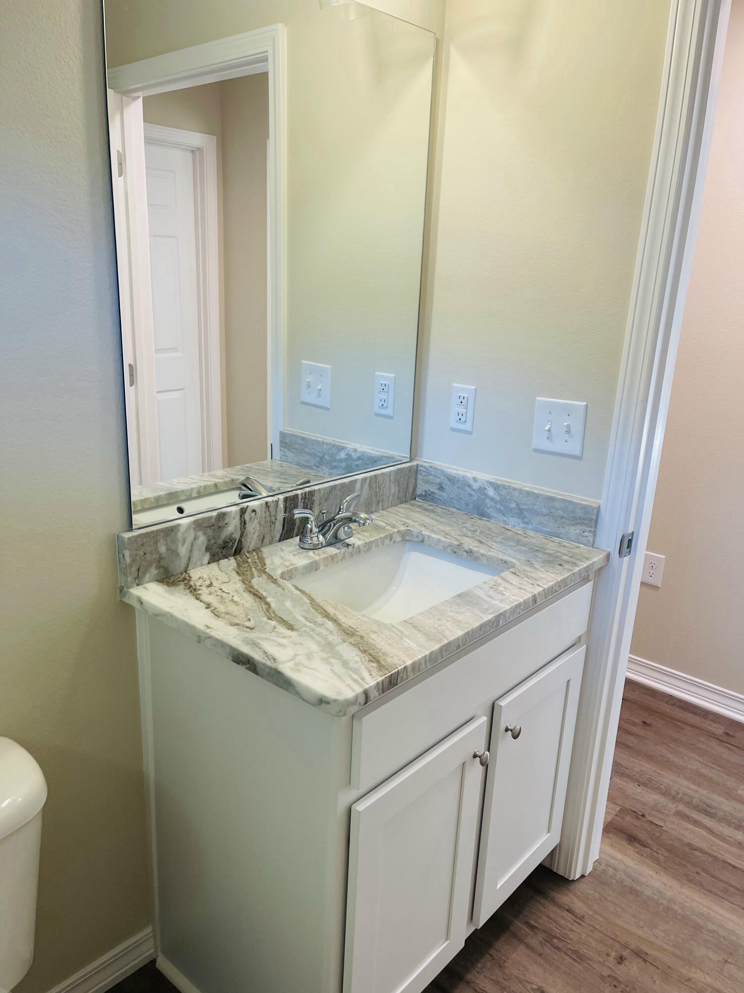 GARDEN CITY - Residential