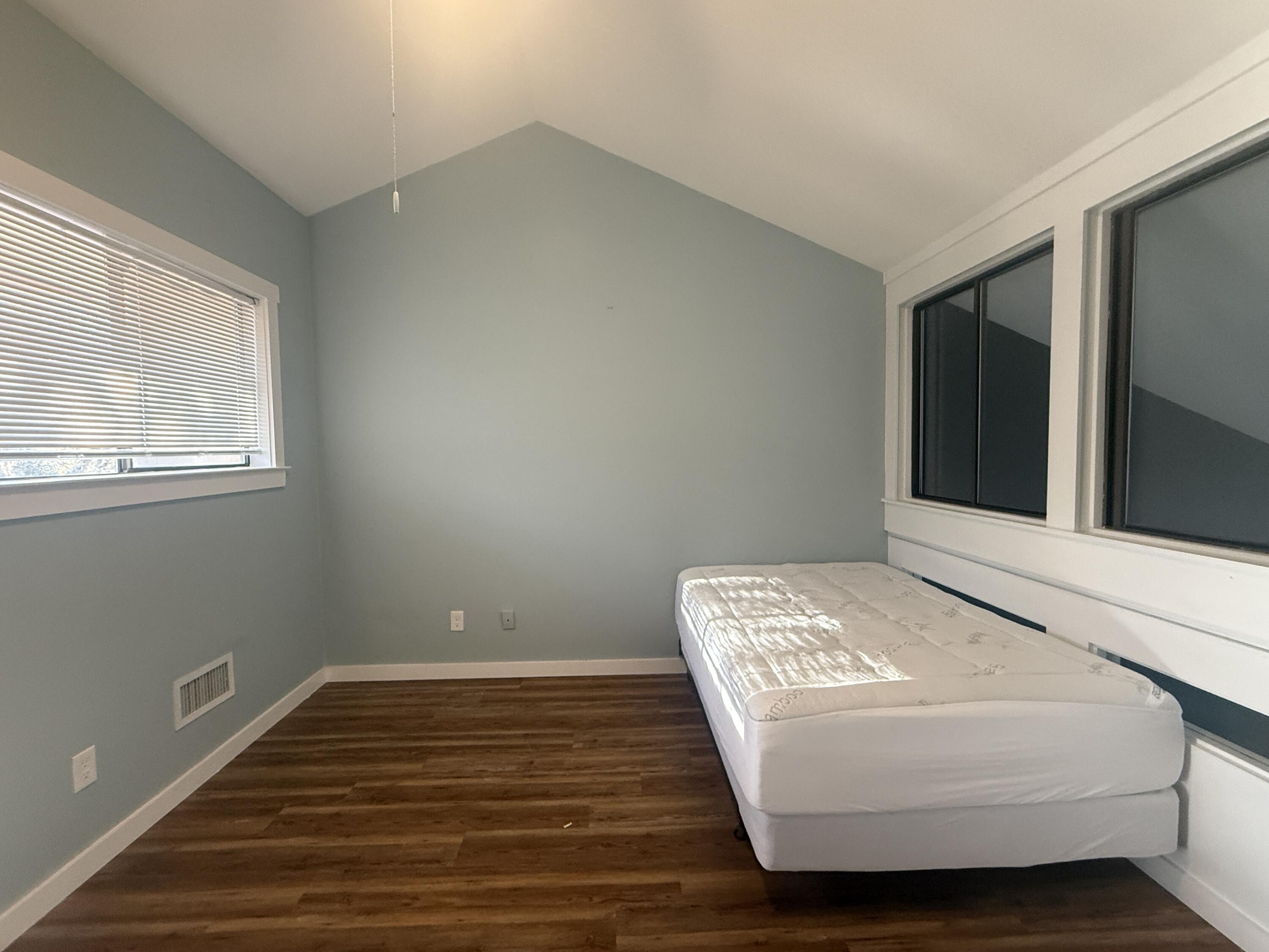 MARINA VILLAS CONDO AT BLUEWATER BAY - Residential Lease