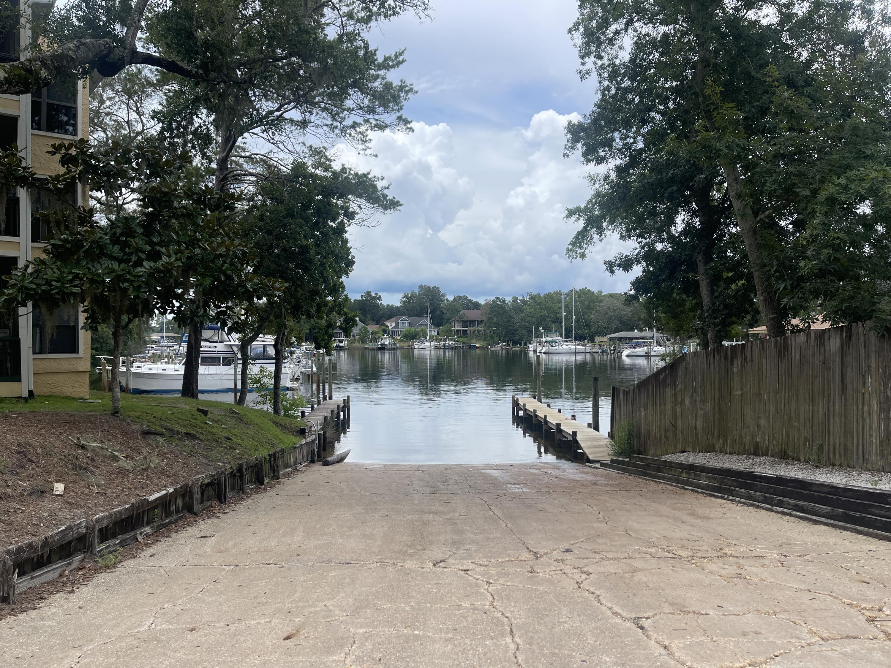 MARINA VILLAS CONDO AT BLUEWATER BAY - Residential Lease