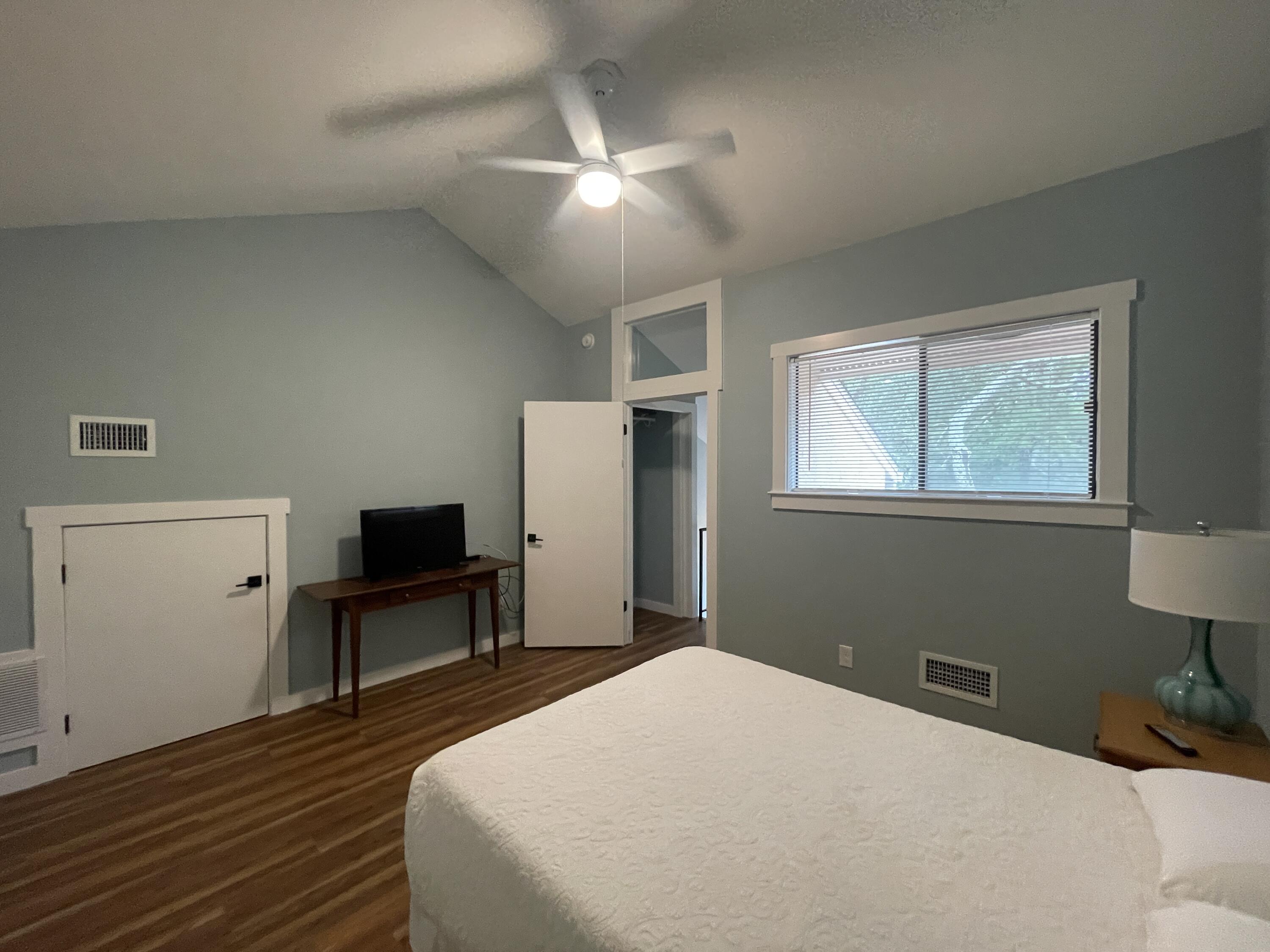 MARINA VILLAS CONDO AT BLUEWATER BAY - Residential Lease