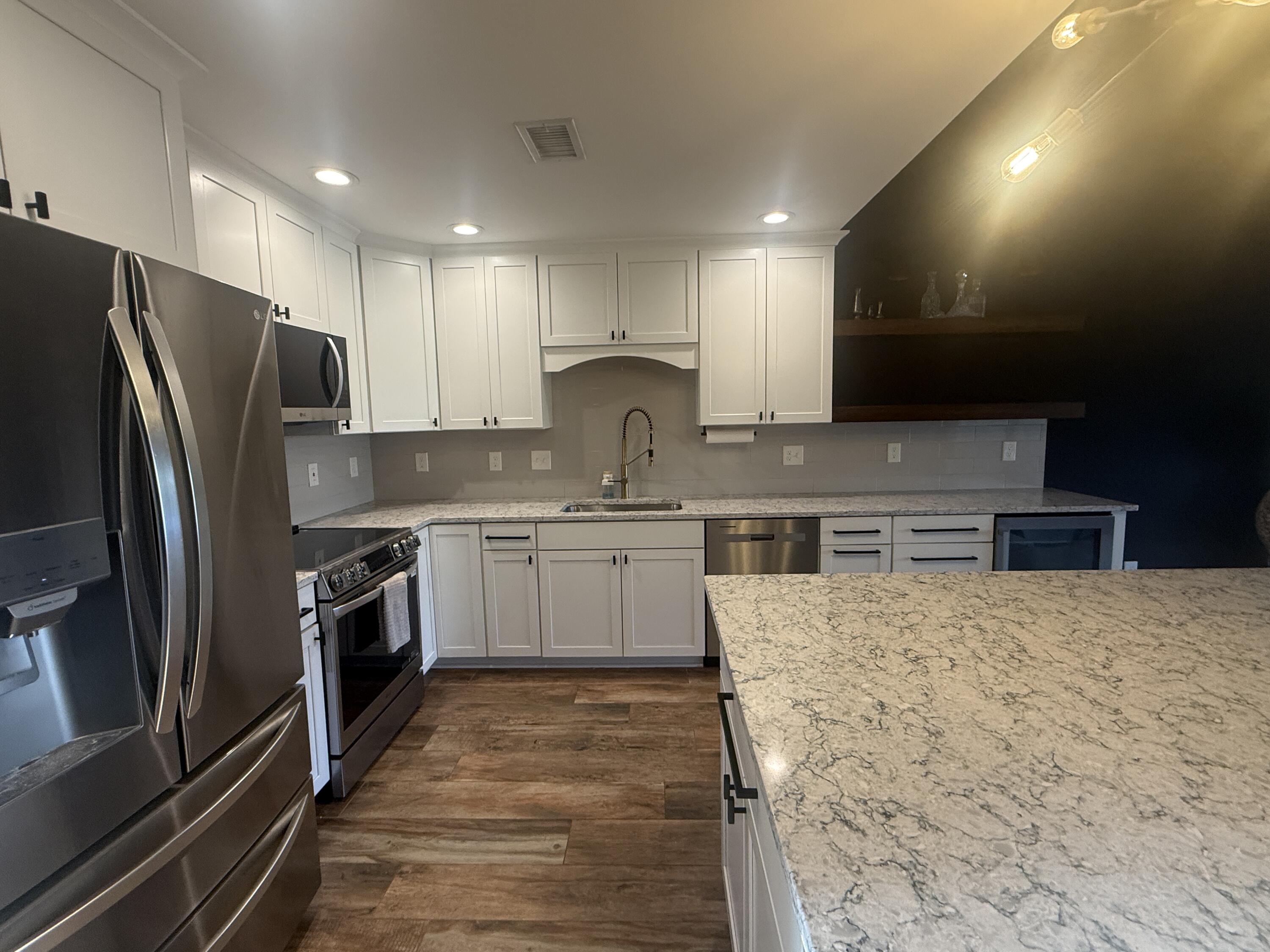 MARINA VILLAS CONDO AT BLUEWATER BAY - Residential Lease