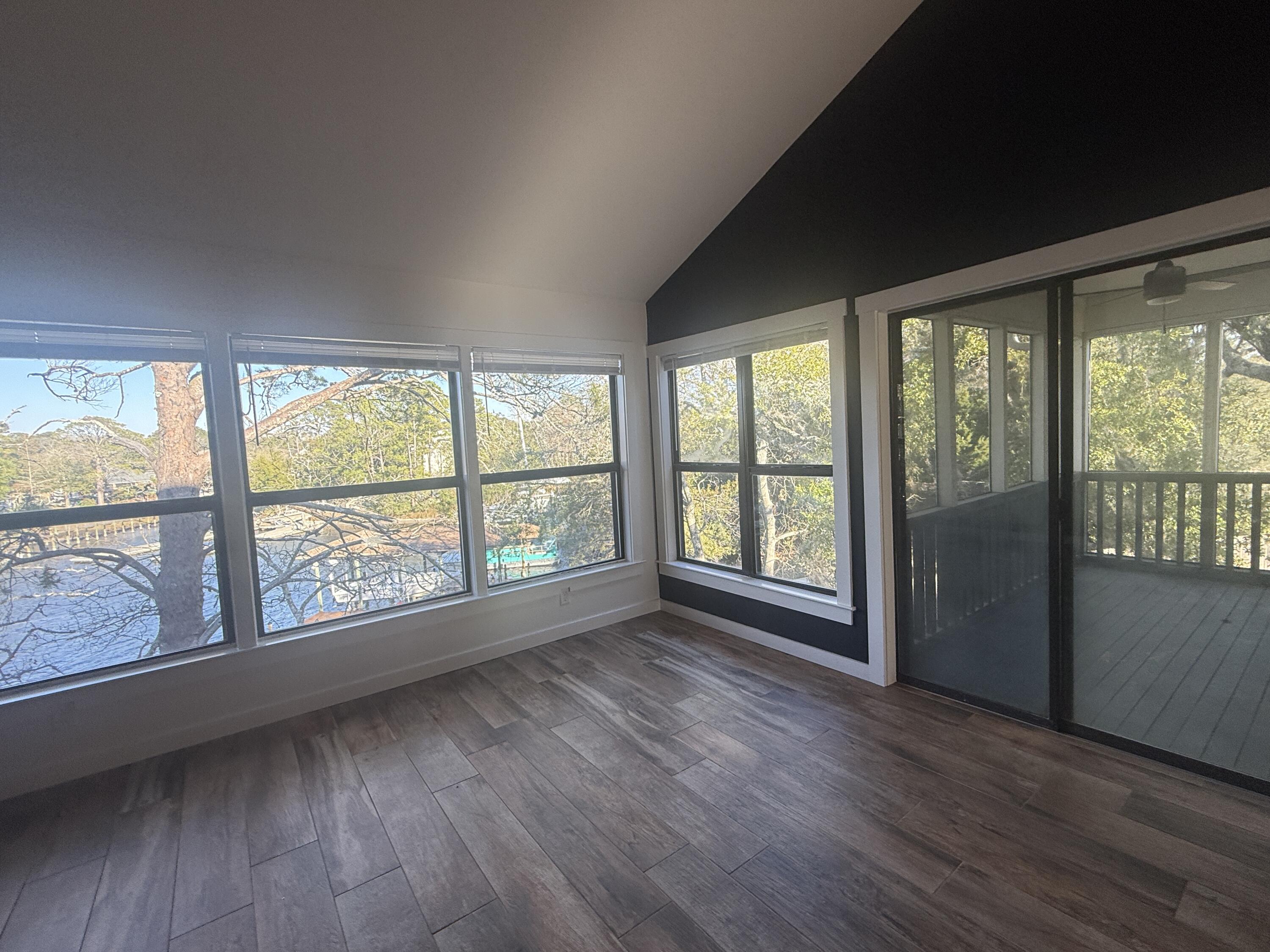 MARINA VILLAS CONDO AT BLUEWATER BAY - Residential Lease