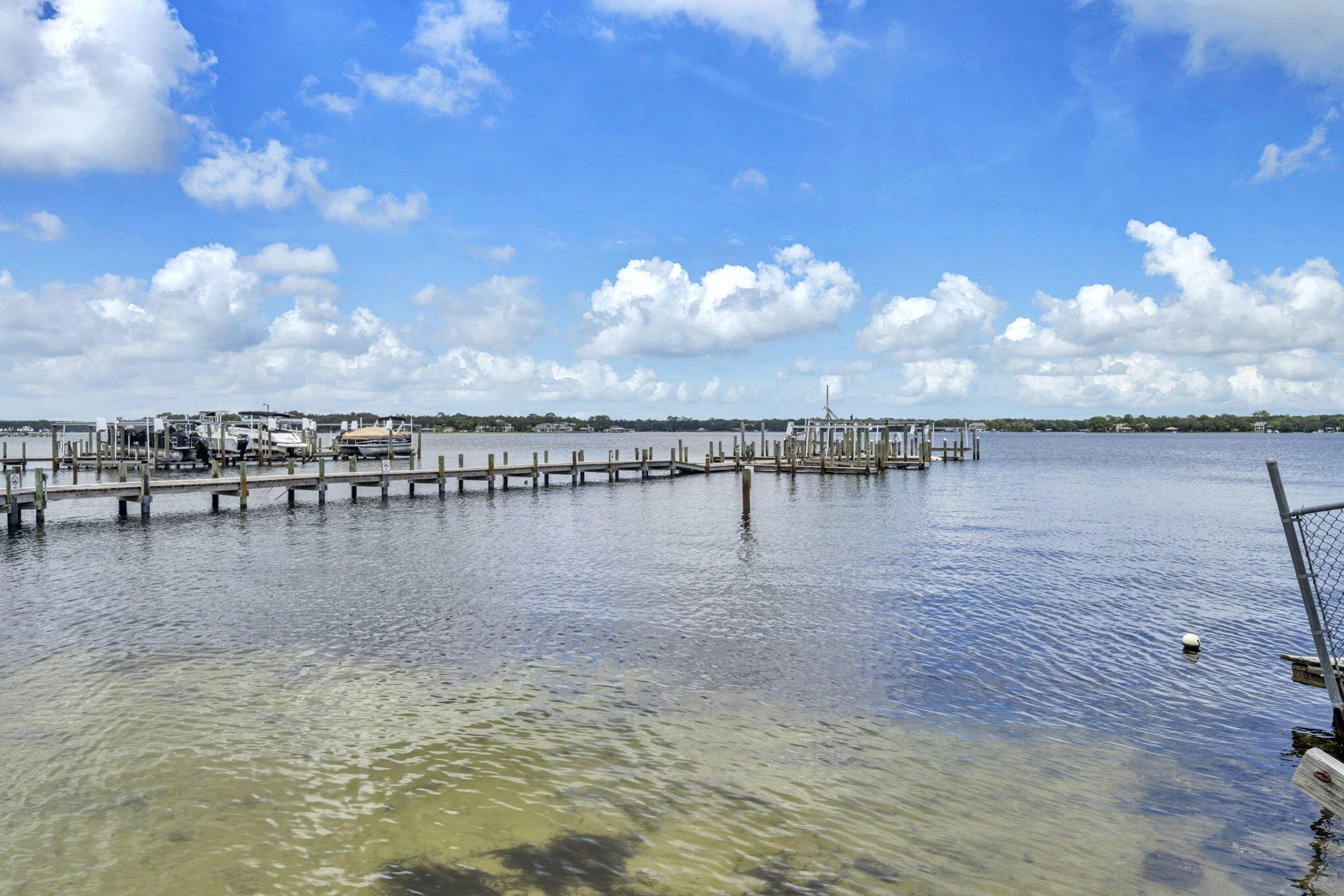 HARBOR T/H - Residential