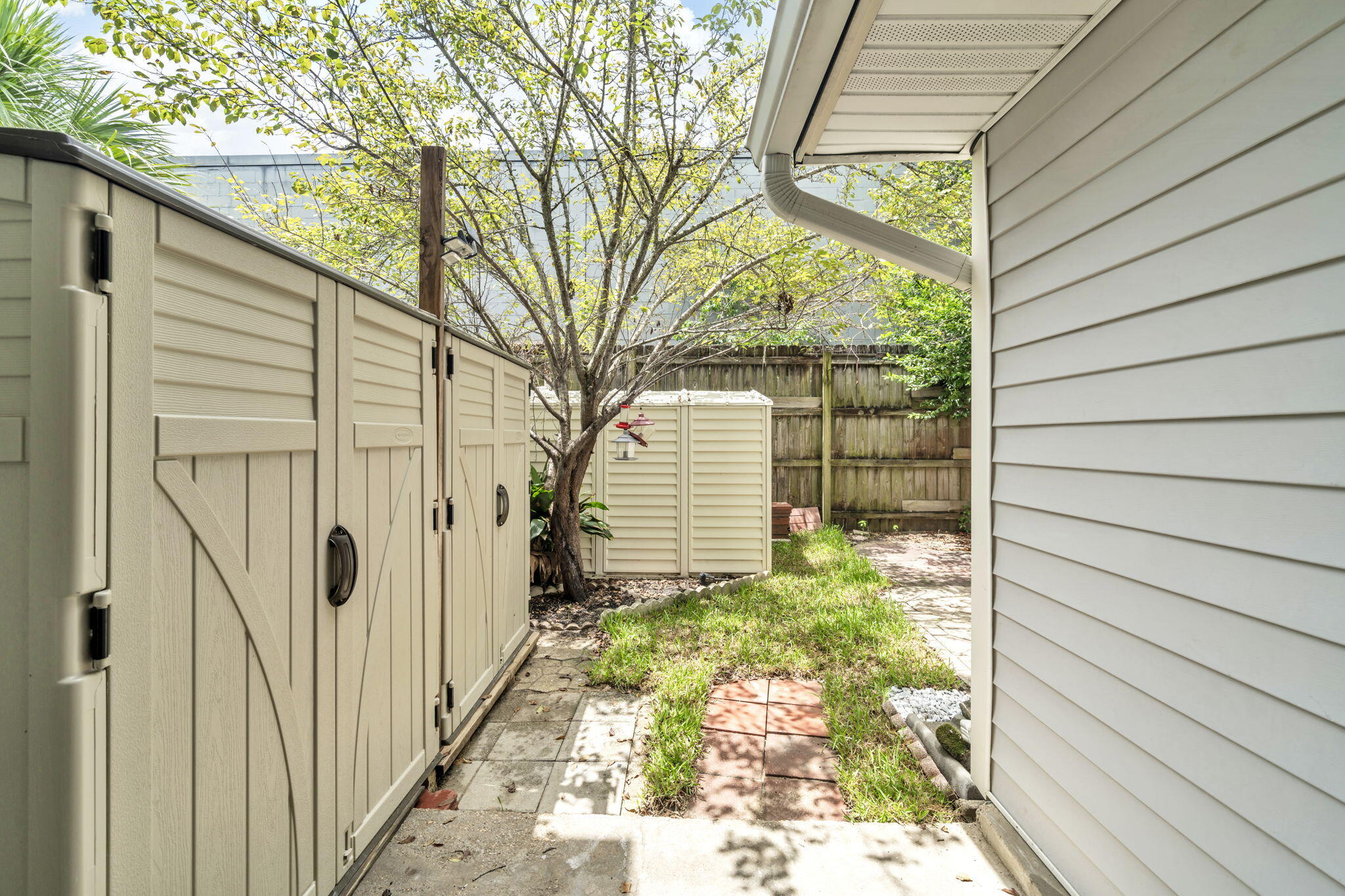 HARBOR T/H - Residential