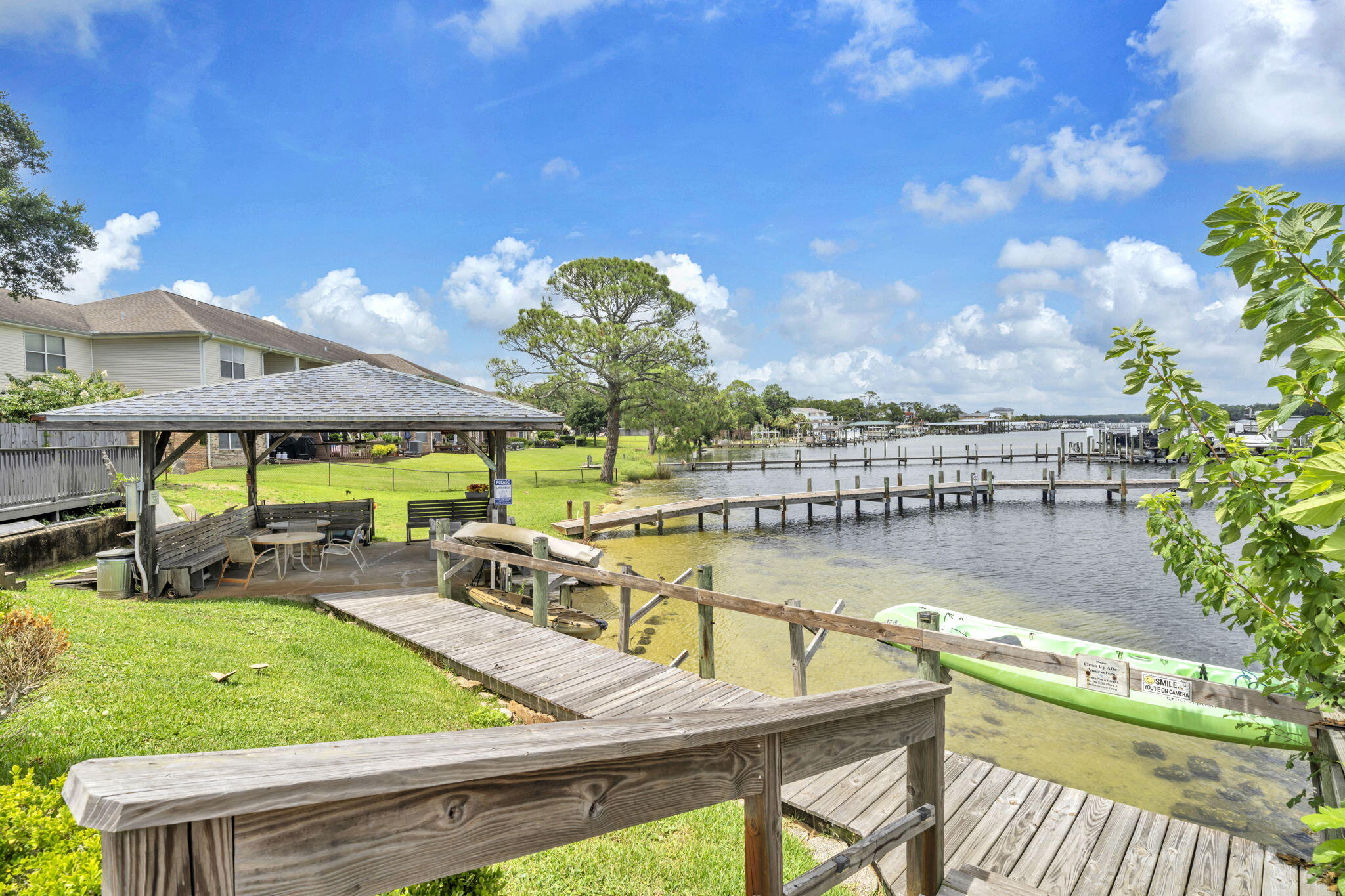 HARBOR T/H - Residential