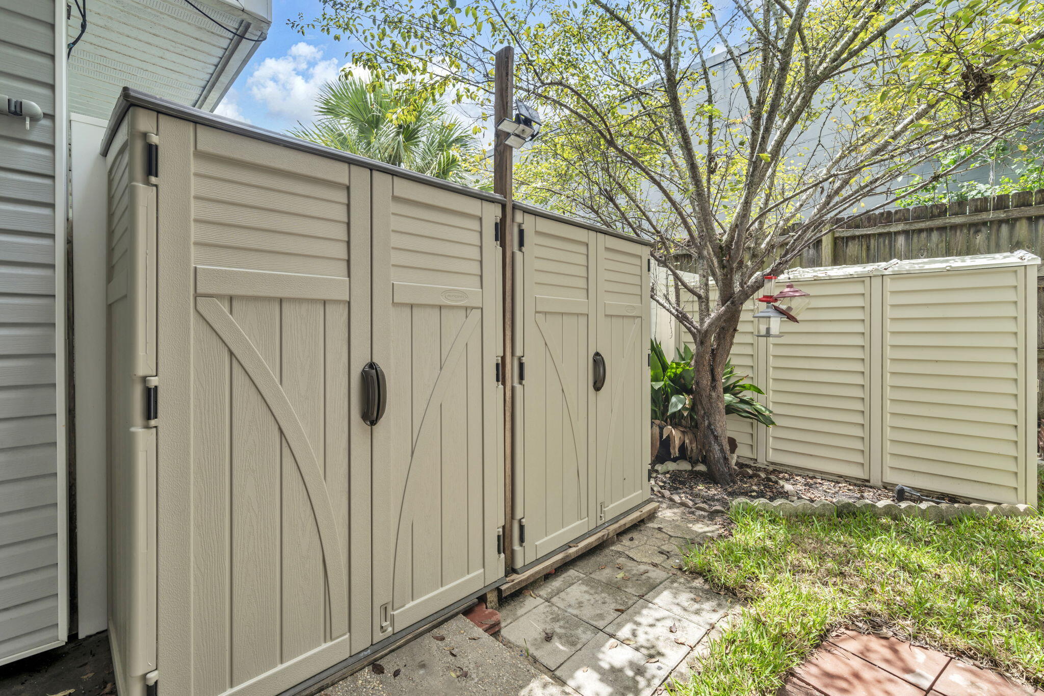 HARBOR T/H - Residential