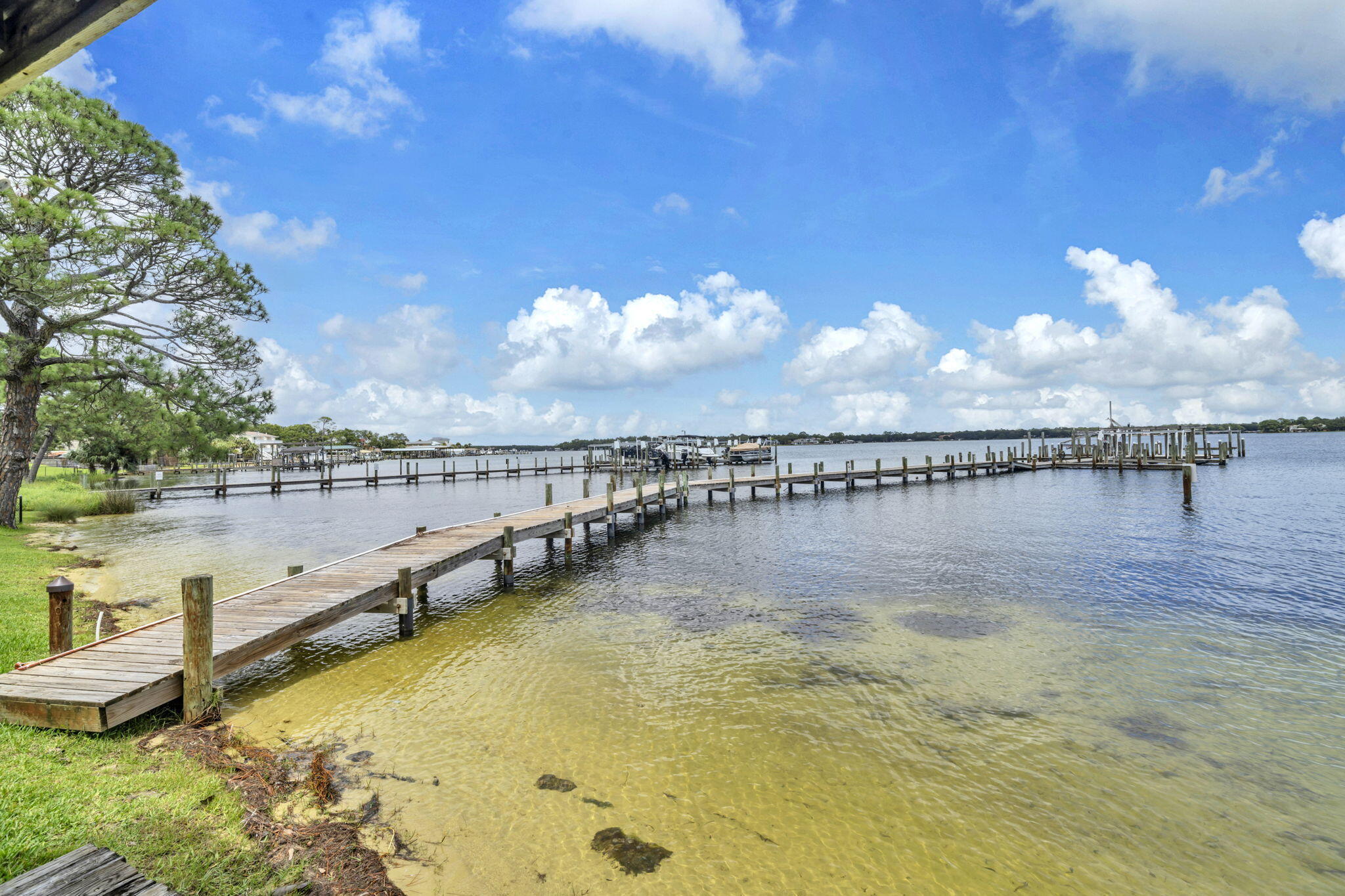 HARBOR T/H - Residential