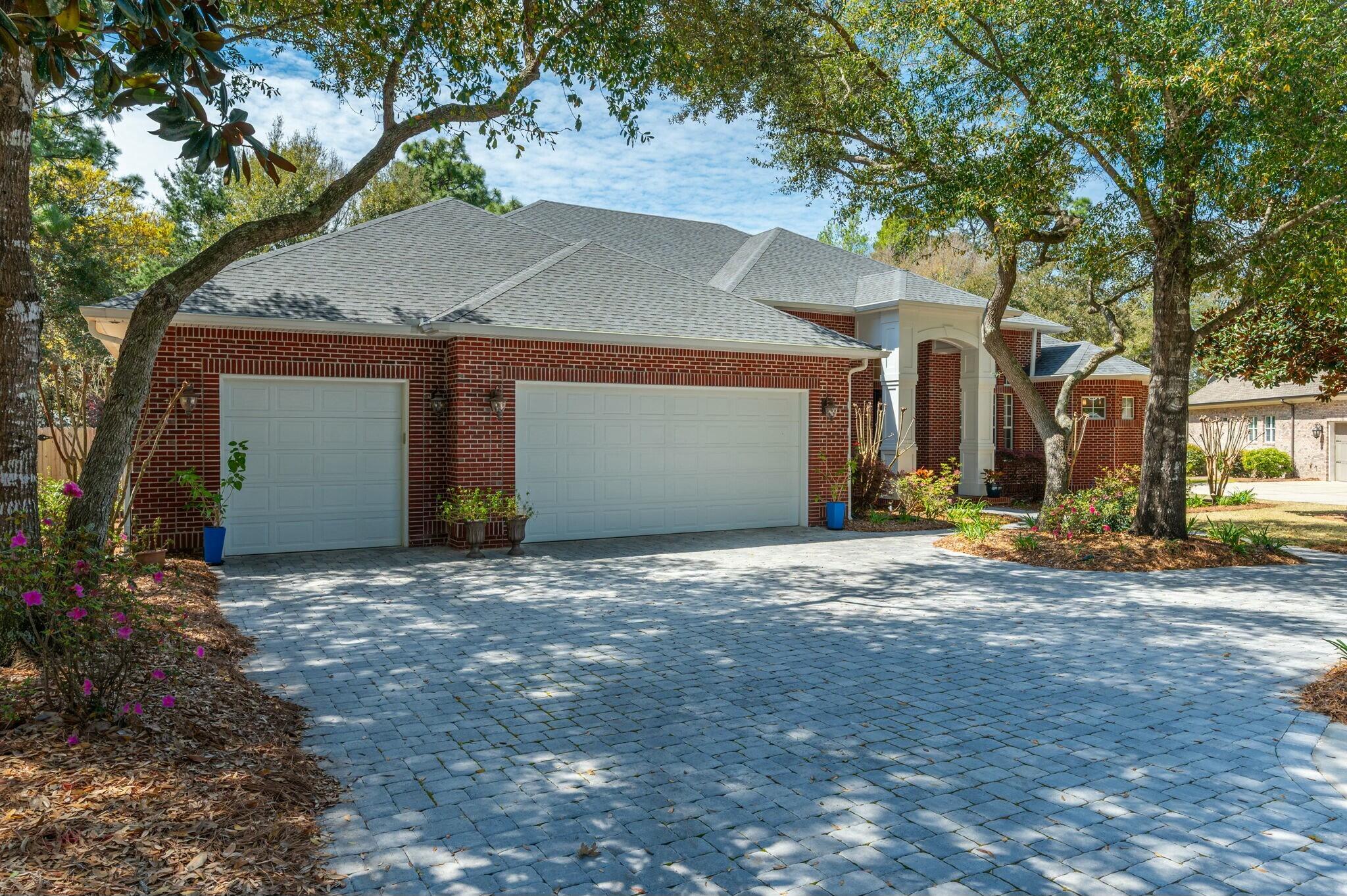 SWIFT CREEK - Residential