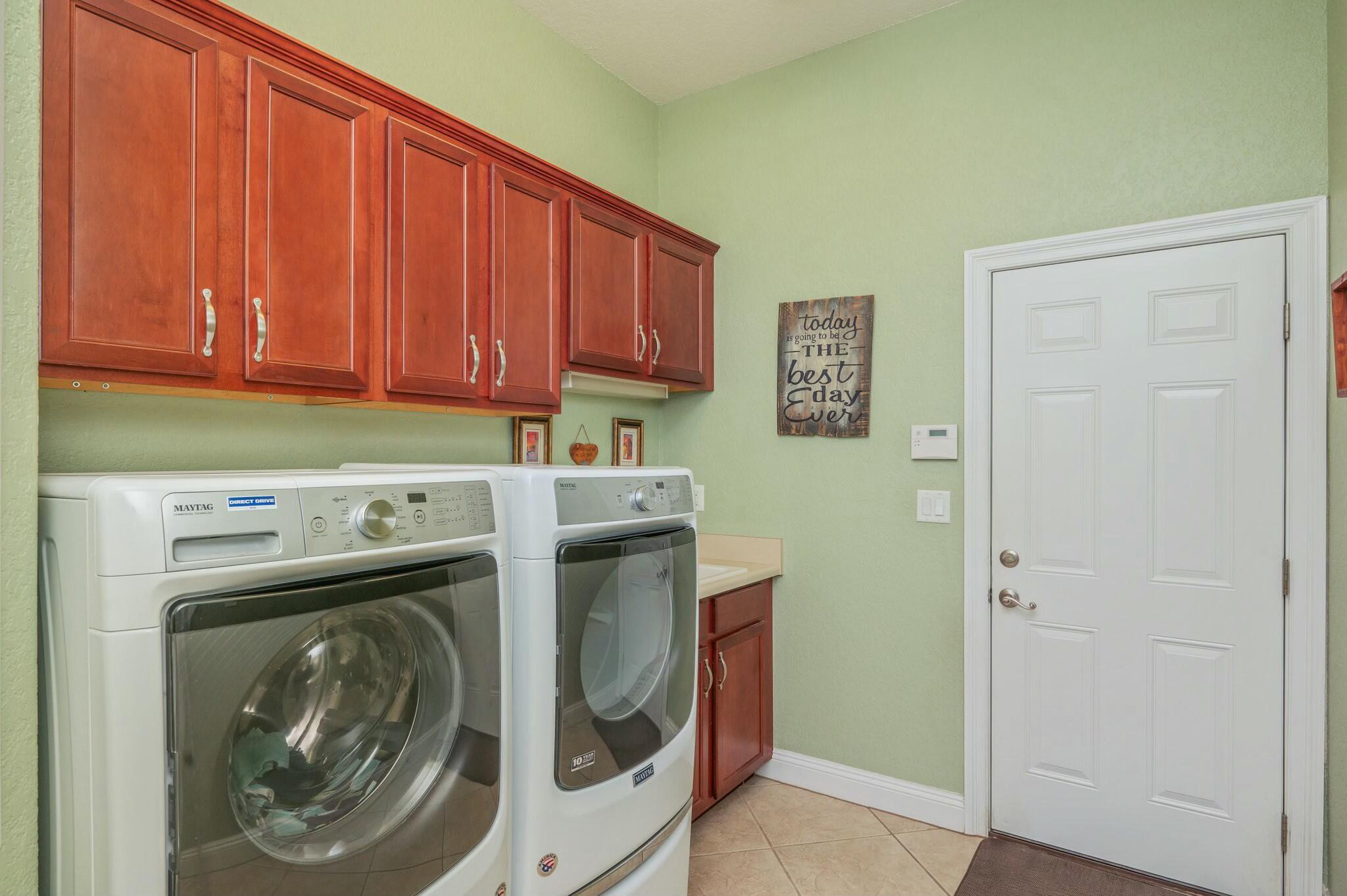 SWIFT CREEK - Residential