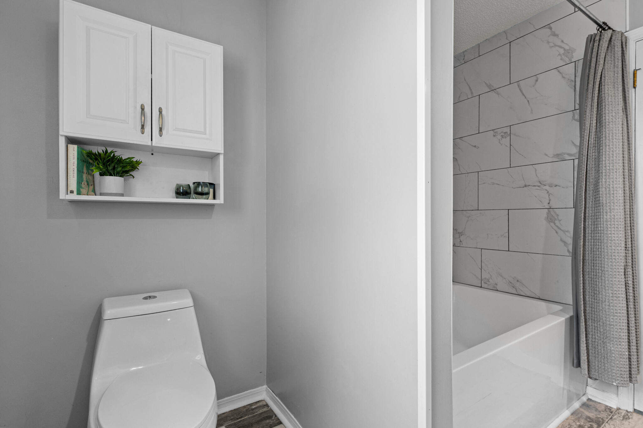 BELLE MEADOW - Residential