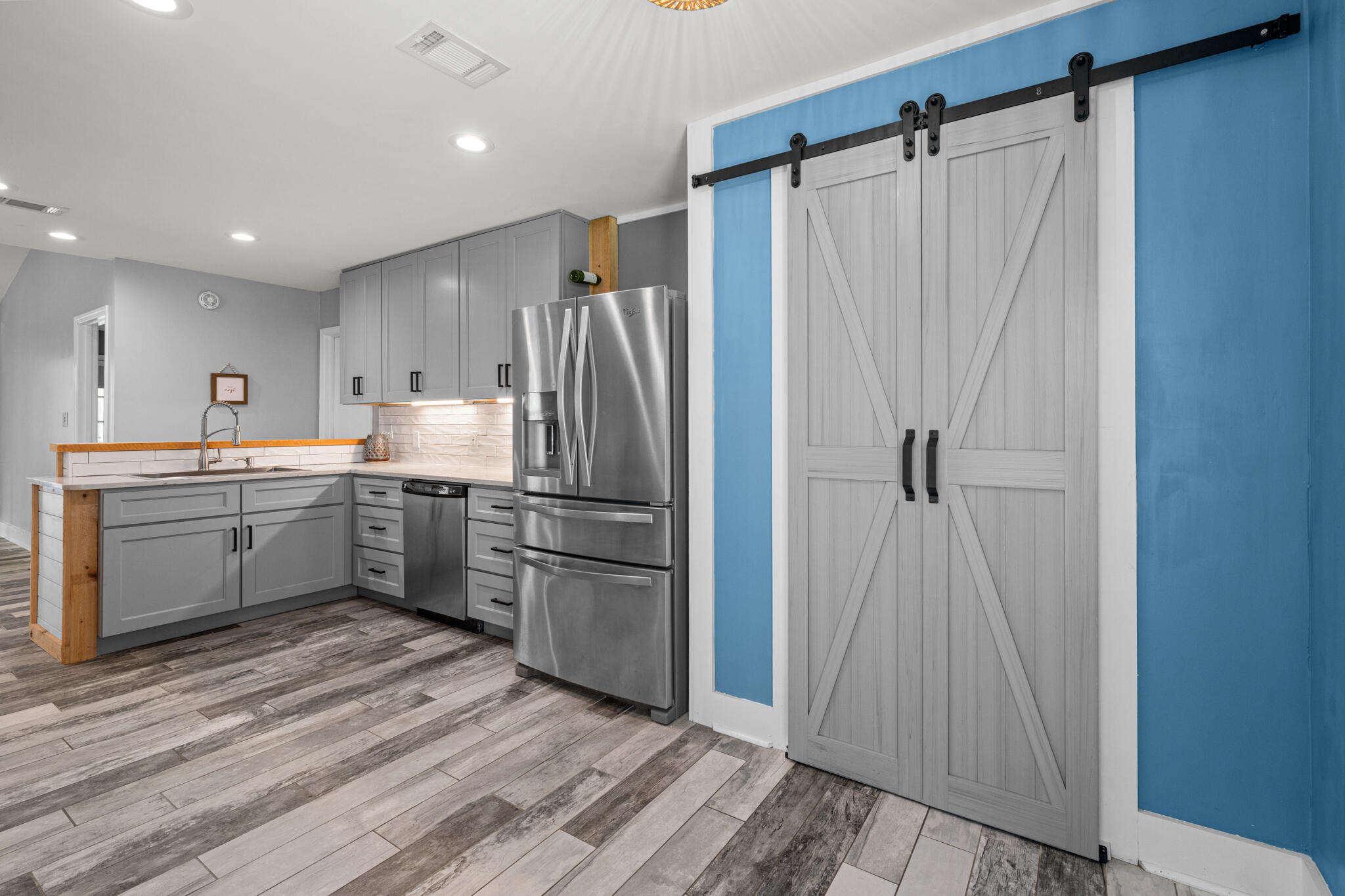 BELLE MEADOW - Residential