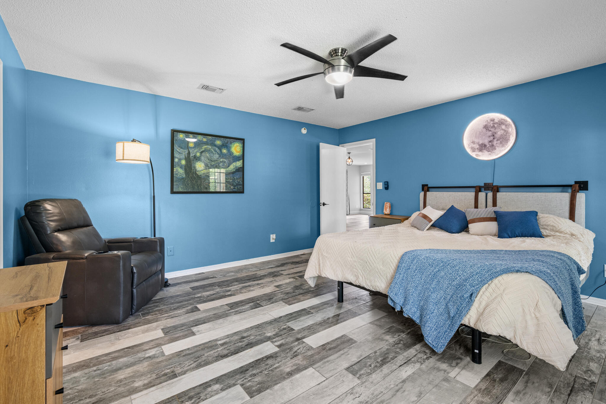 BELLE MEADOW - Residential