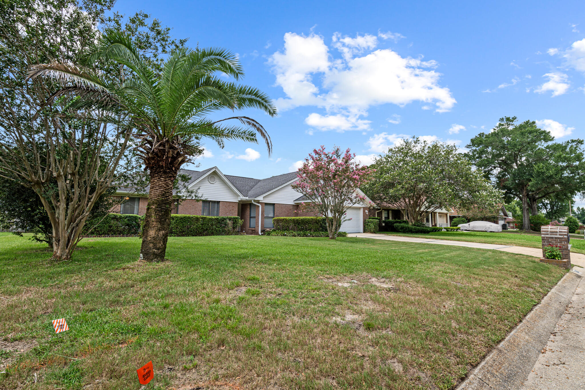 BELLE MEADOW - Residential