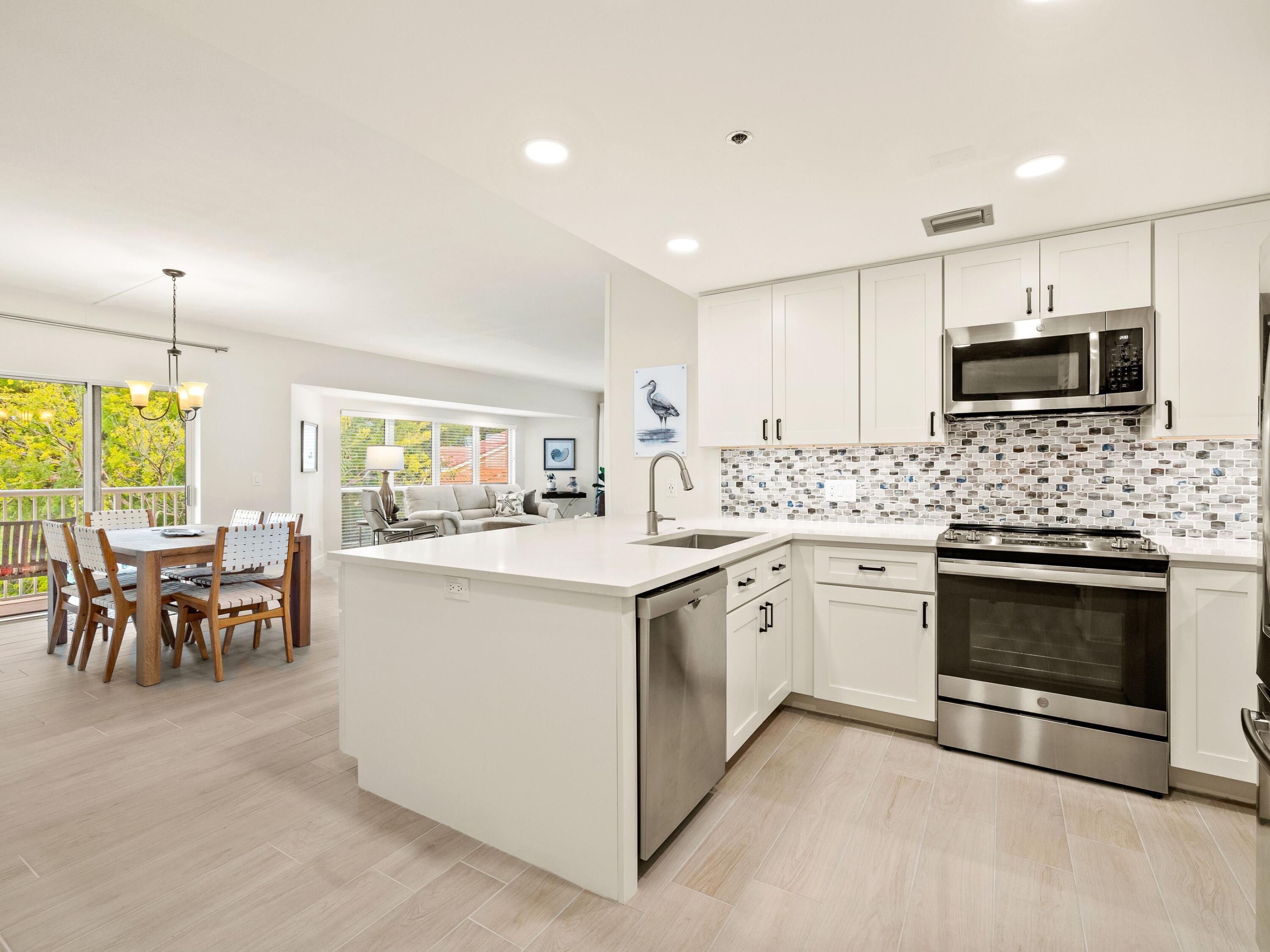 PLAYERS CLUB AT SANDESTIN - Residential