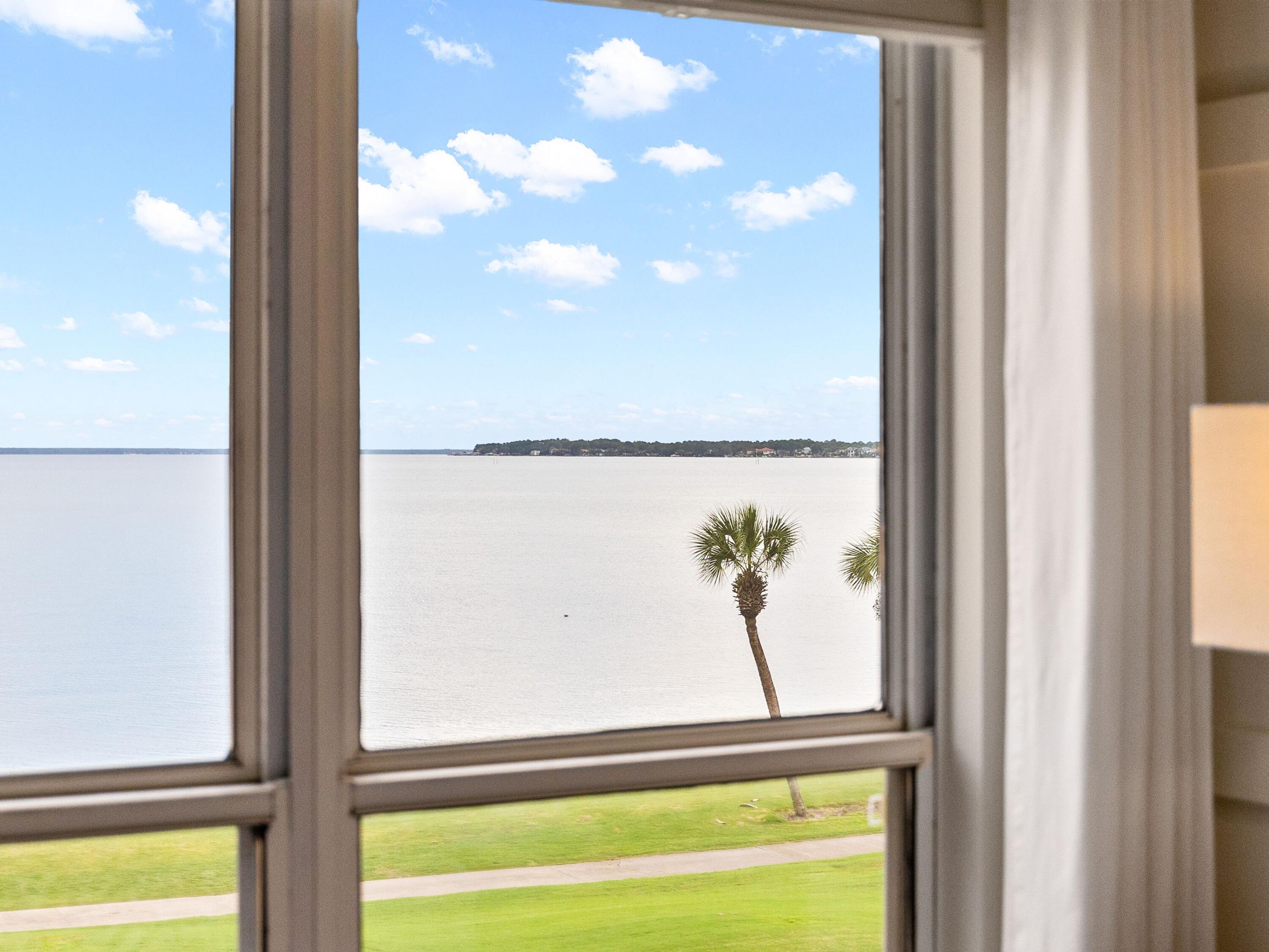 PLAYERS CLUB AT SANDESTIN - Residential